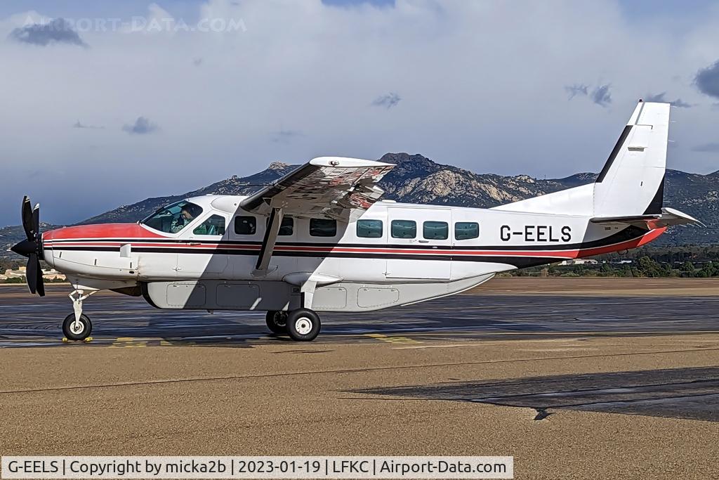 G-EELS, 1997 Cessna 208B Grand Caravan C/N 208B0619, Parked
