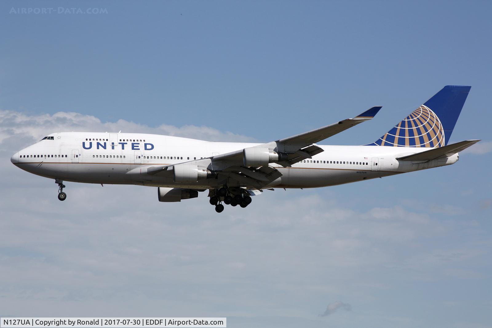 N127UA, 1999 Boeing 747-422 C/N 28813, at fra