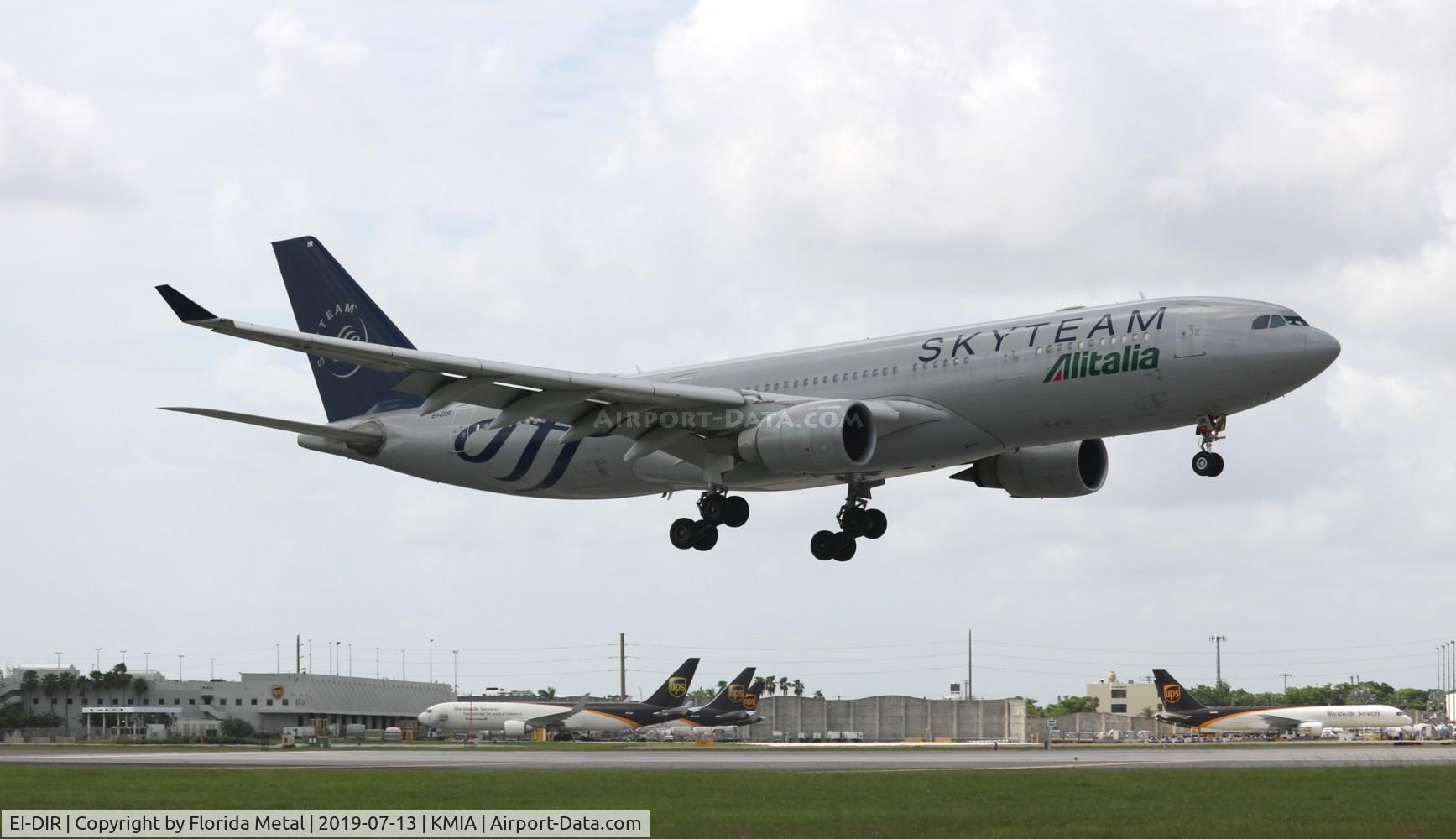 EI-DIR, 1999 Airbus A330-202 C/N 272, Alitalia A332 zx