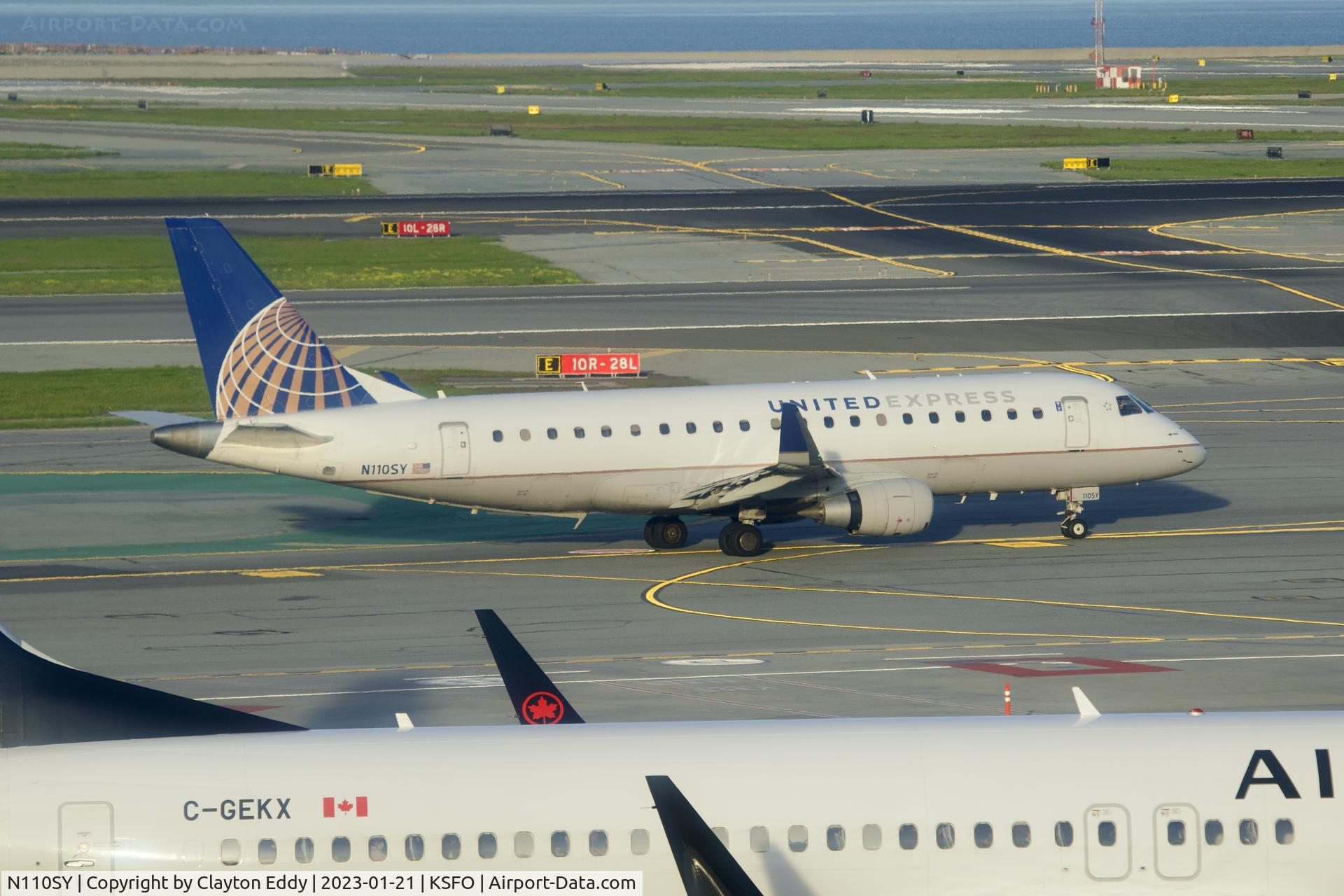 N110SY, 2014 Embraer 175LR (ERJ-170-200LR) C/N 17000405, SFO 2023.