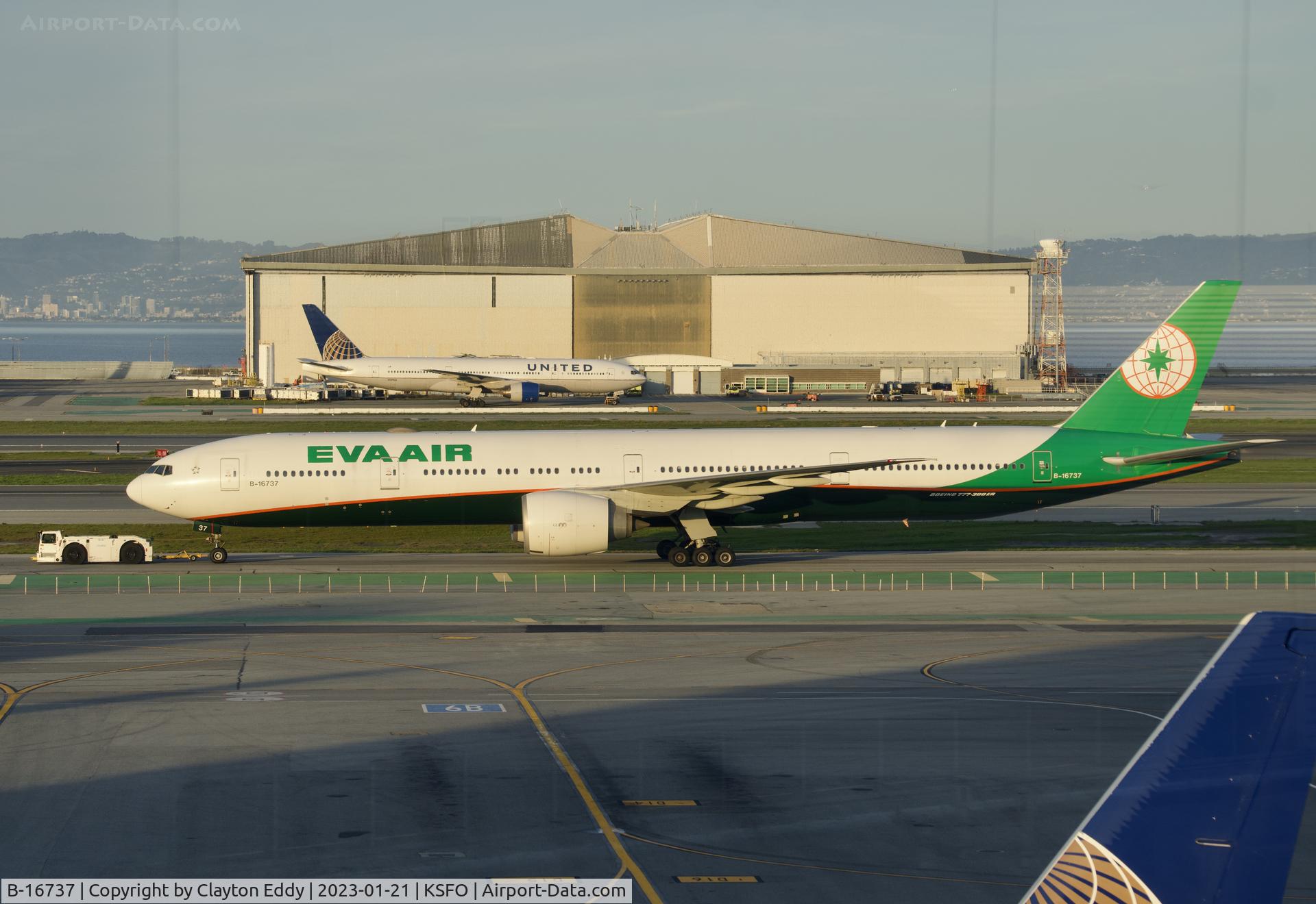 B-16737, 2017 Boeing 777-3AL/ER C/N 61770, SFO 2023.