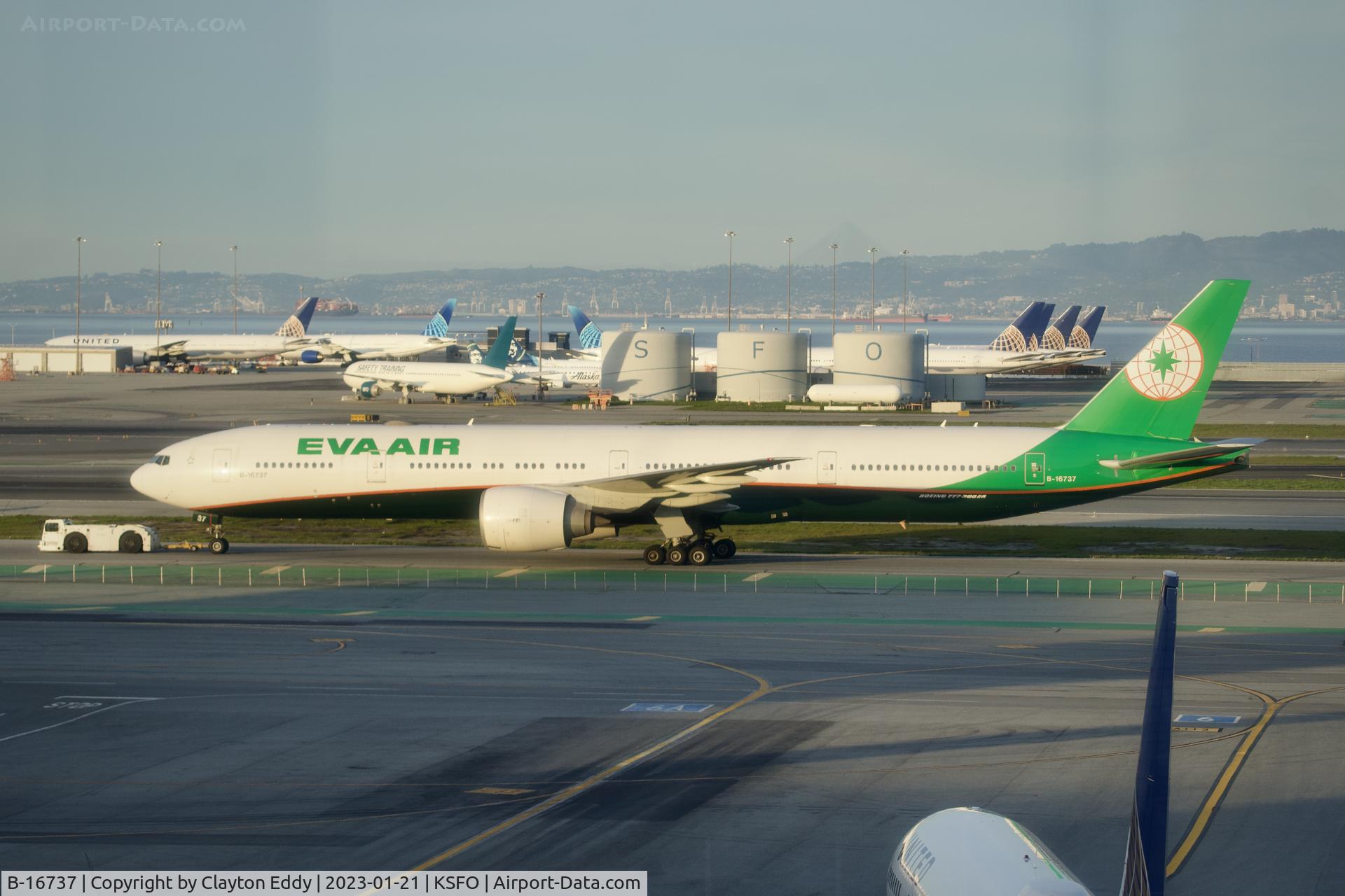 B-16737, 2017 Boeing 777-3AL/ER C/N 61770, SFO 2023.