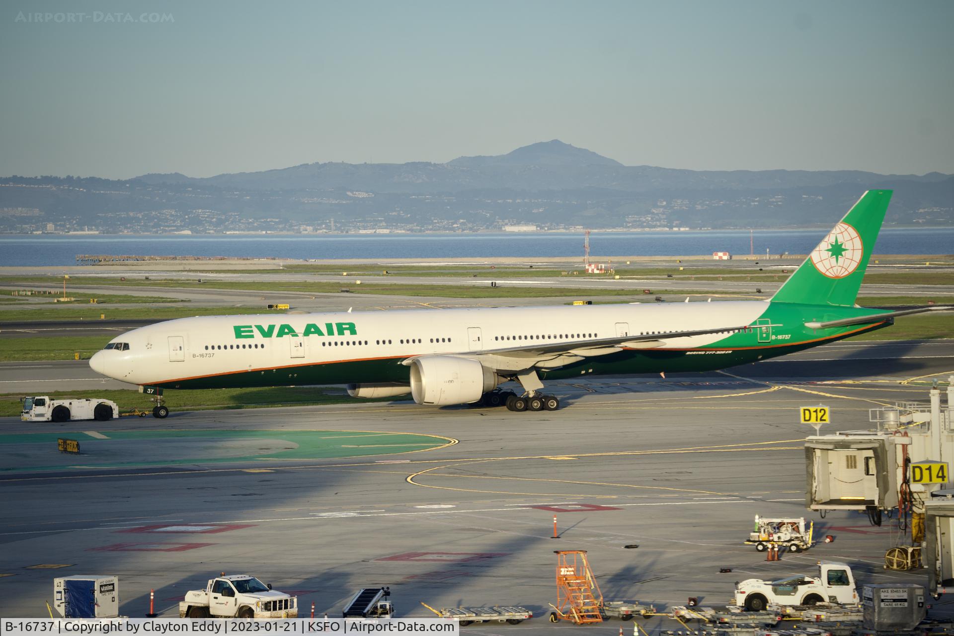 B-16737, 2017 Boeing 777-3AL/ER C/N 61770, SFO 2023.