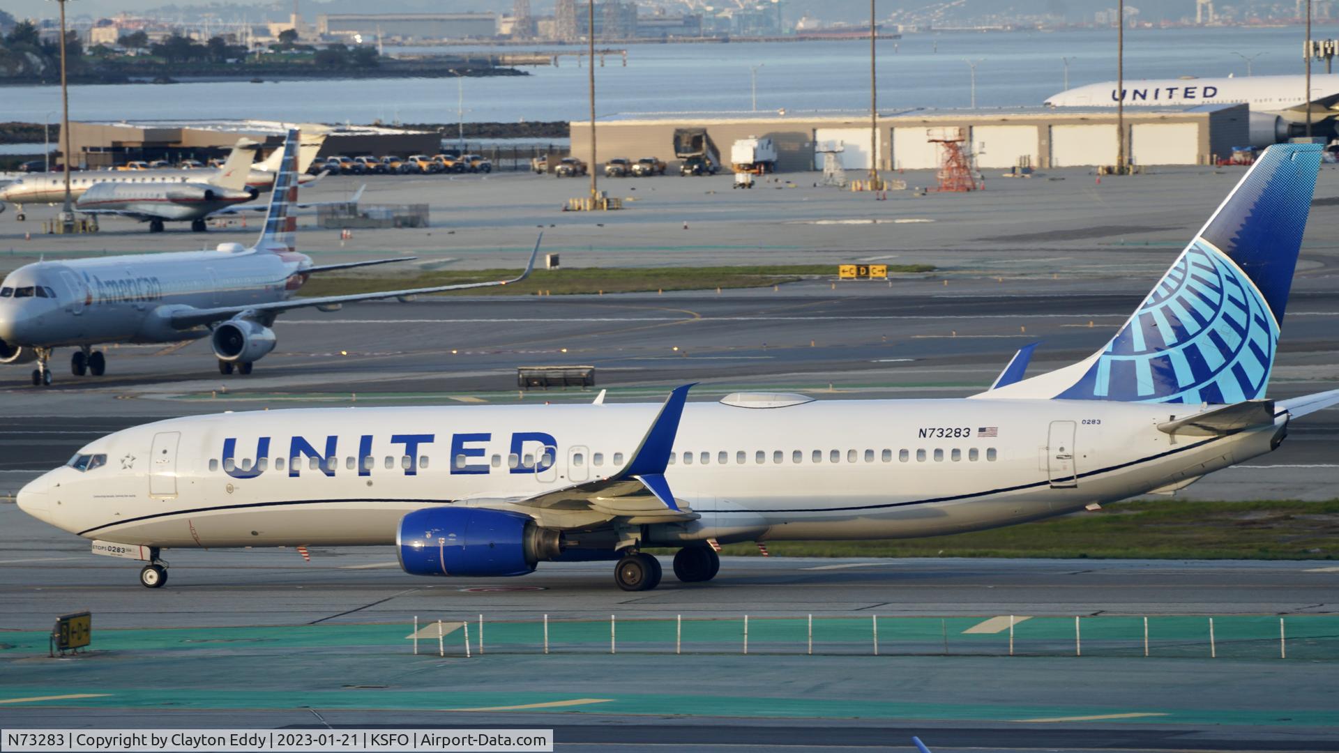 N73283, 2004 Boeing 737-824 C/N 31606, SFO 2023.