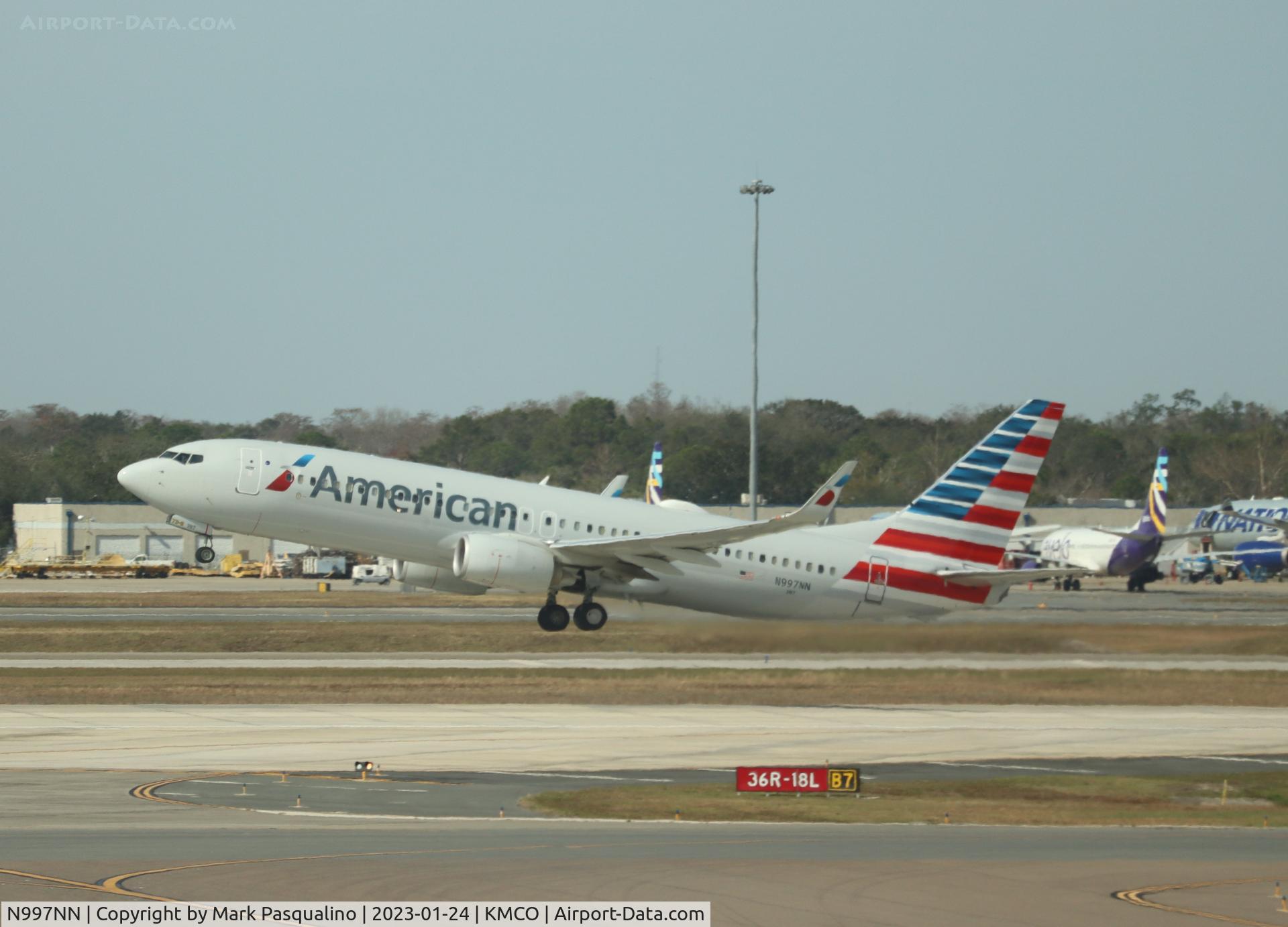 N997NN, 2016 Boeing 737-823 C/N 33250, Boeing 737-823