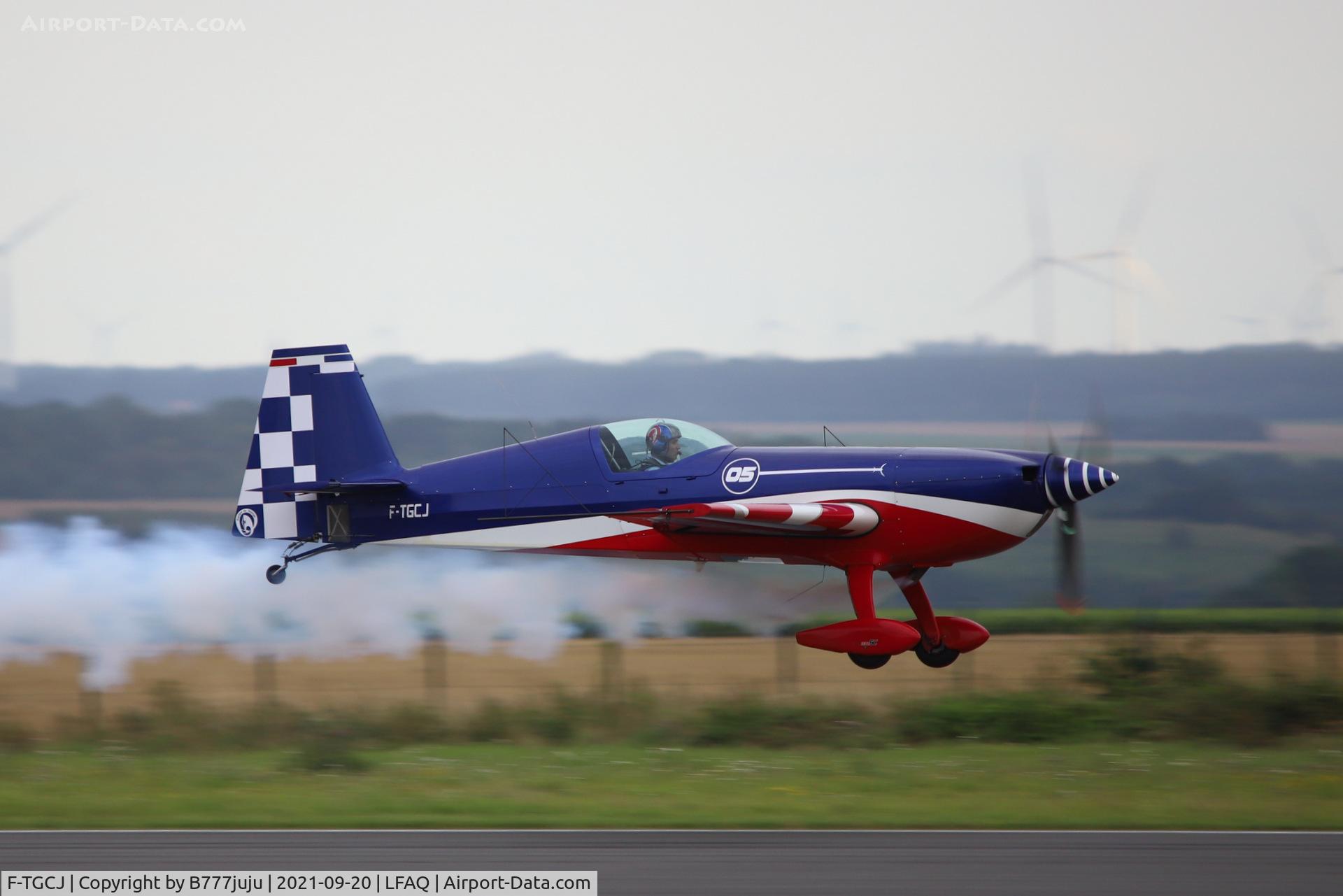 F-TGCJ, Extra EA-330SC C/N 05, at Albert Airshow