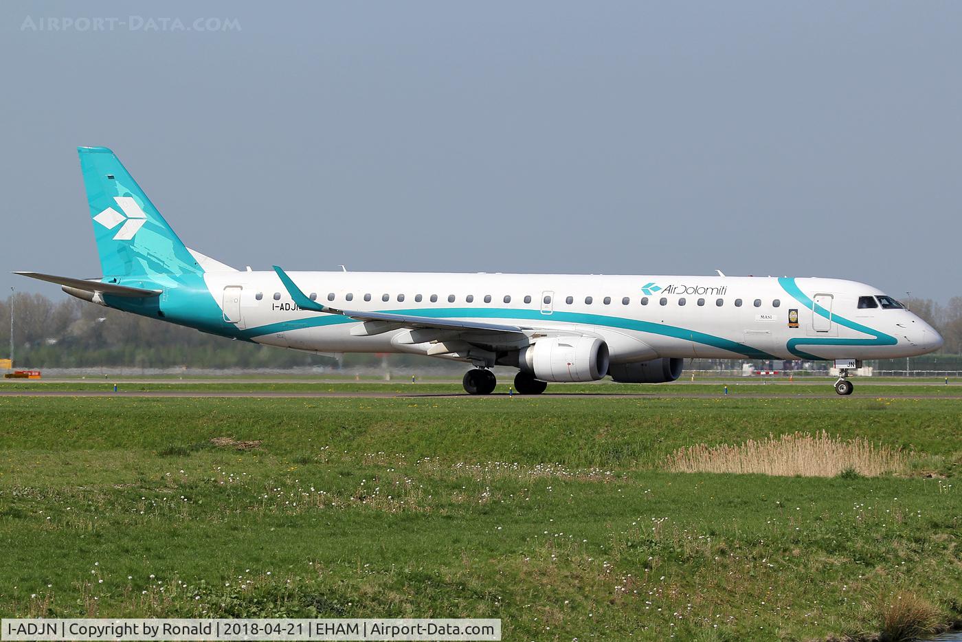 I-ADJN, 2009 Embraer 195LR (ERJ-190-200LR) C/N 19000270, at spl