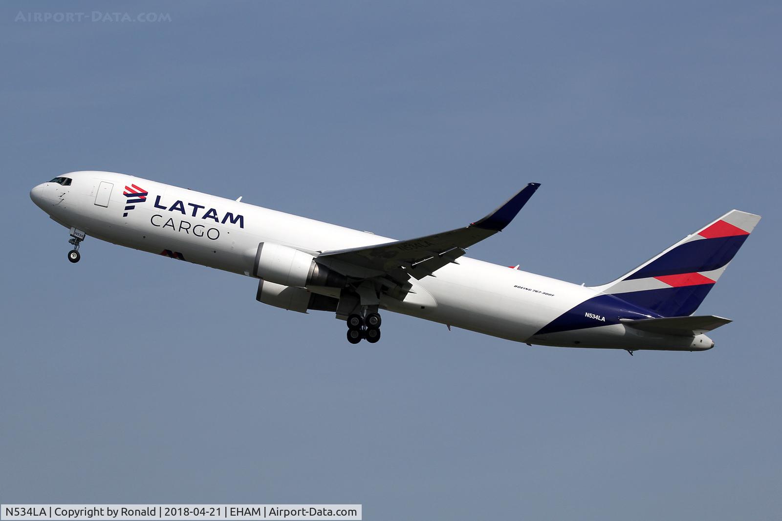 N534LA, 2001 Boeing 767-316F(ER) C/N 32572, at spl
