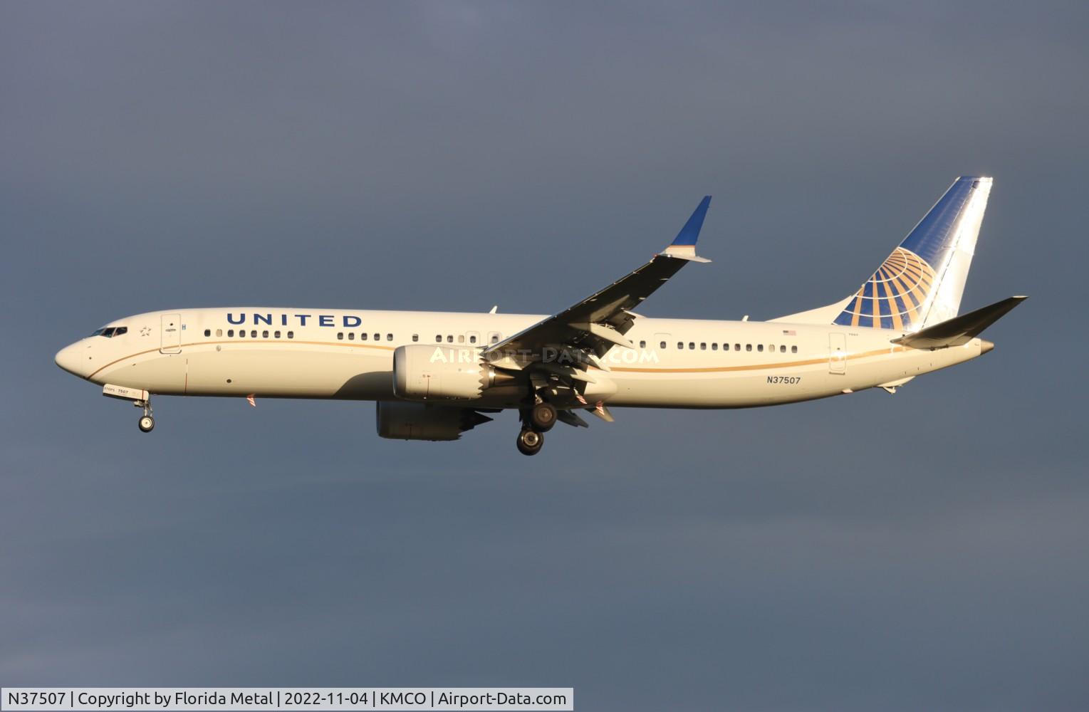N37507, 2018 Boeing 737-9 MAX C/N 43437, MCO 2022