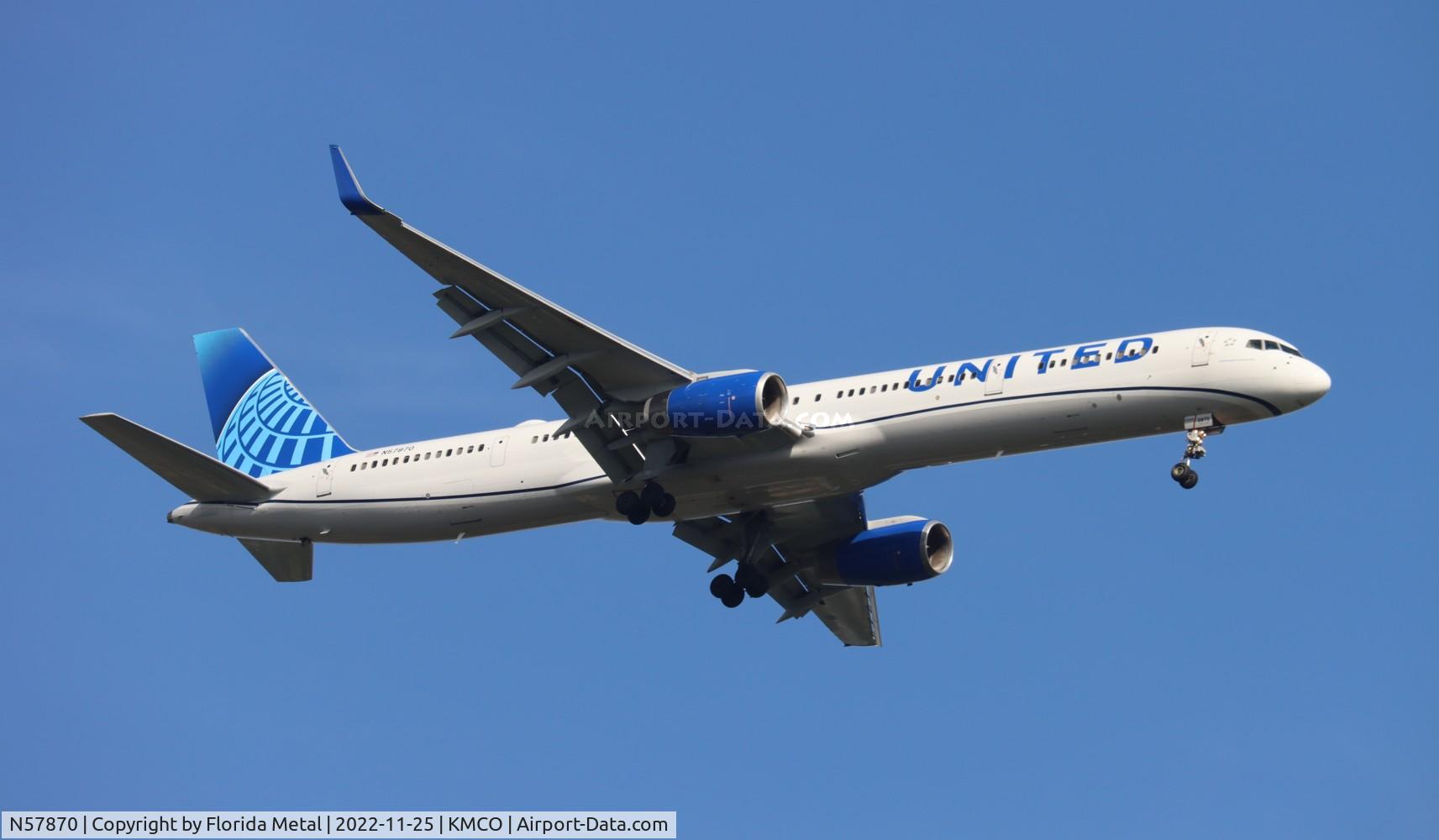 N57870, 2003 Boeing 757-33N C/N 33525, MCO 2022