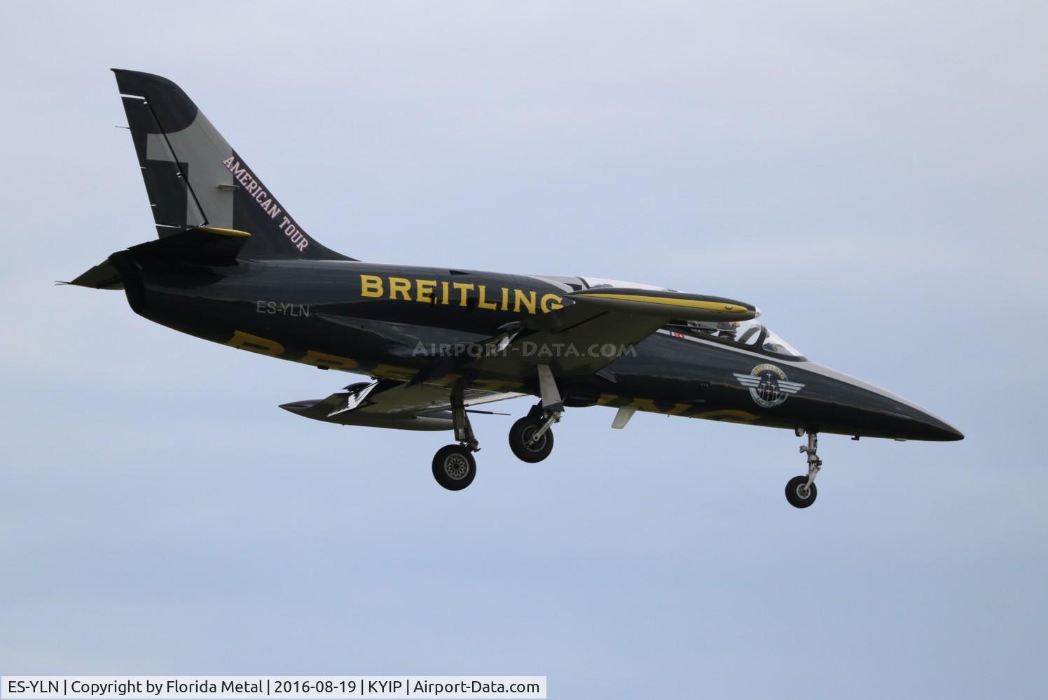 ES-YLN, Aero L-39C Albatros C/N 533637, Breitling L-39 zx