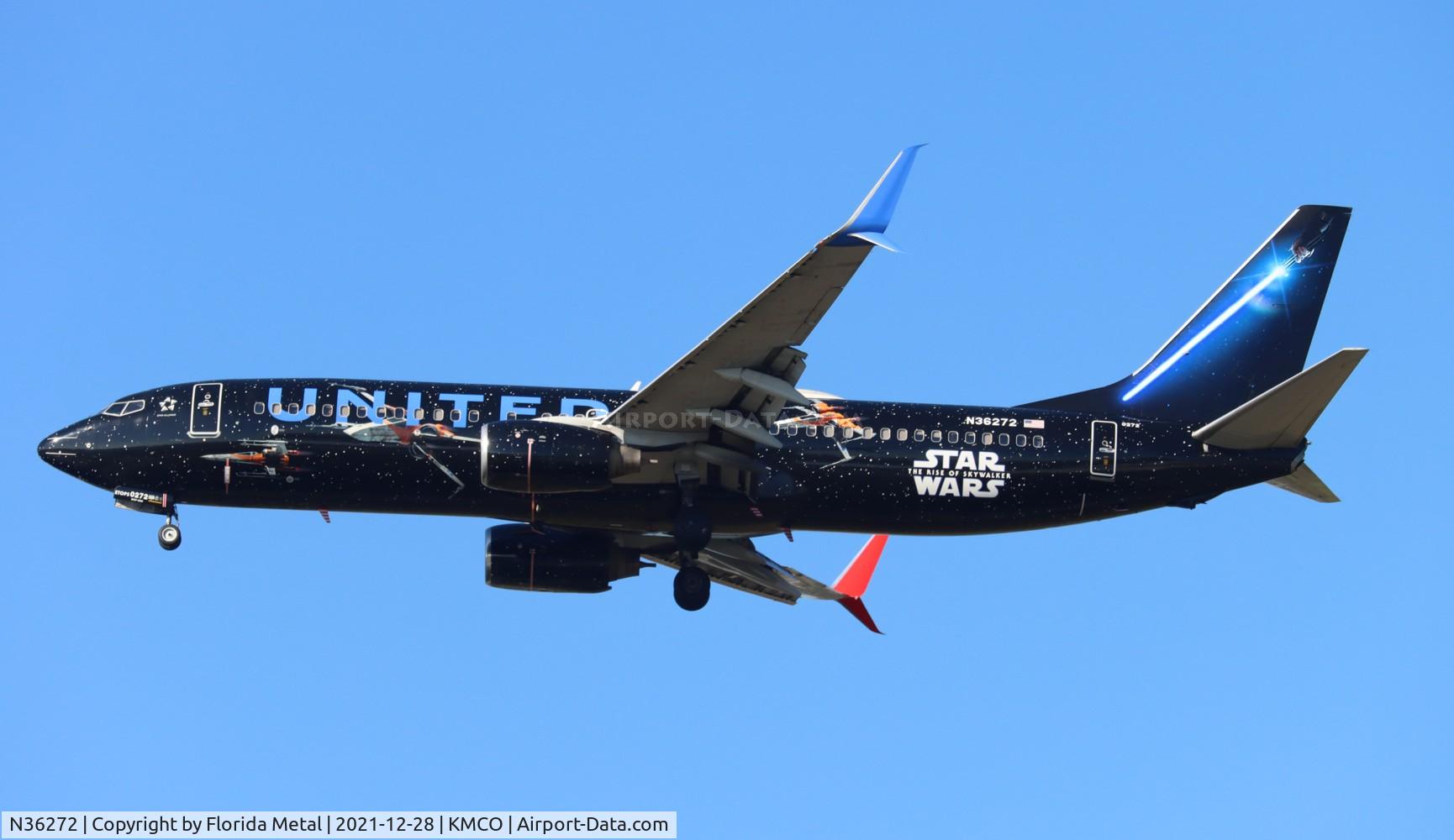 N36272, 2001 Boeing 737-824 C/N 31590, MCO 2021