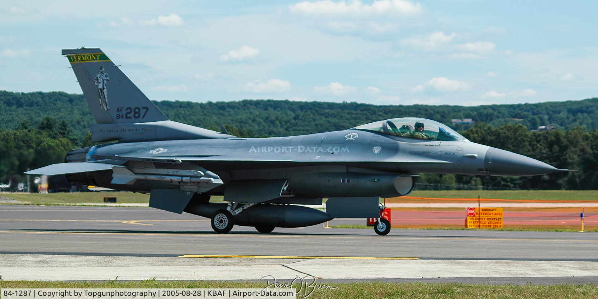 84-1287, 1984 General Dynamics F-16C Fighting Falcon C/N 5C-124, 158th FW arrives