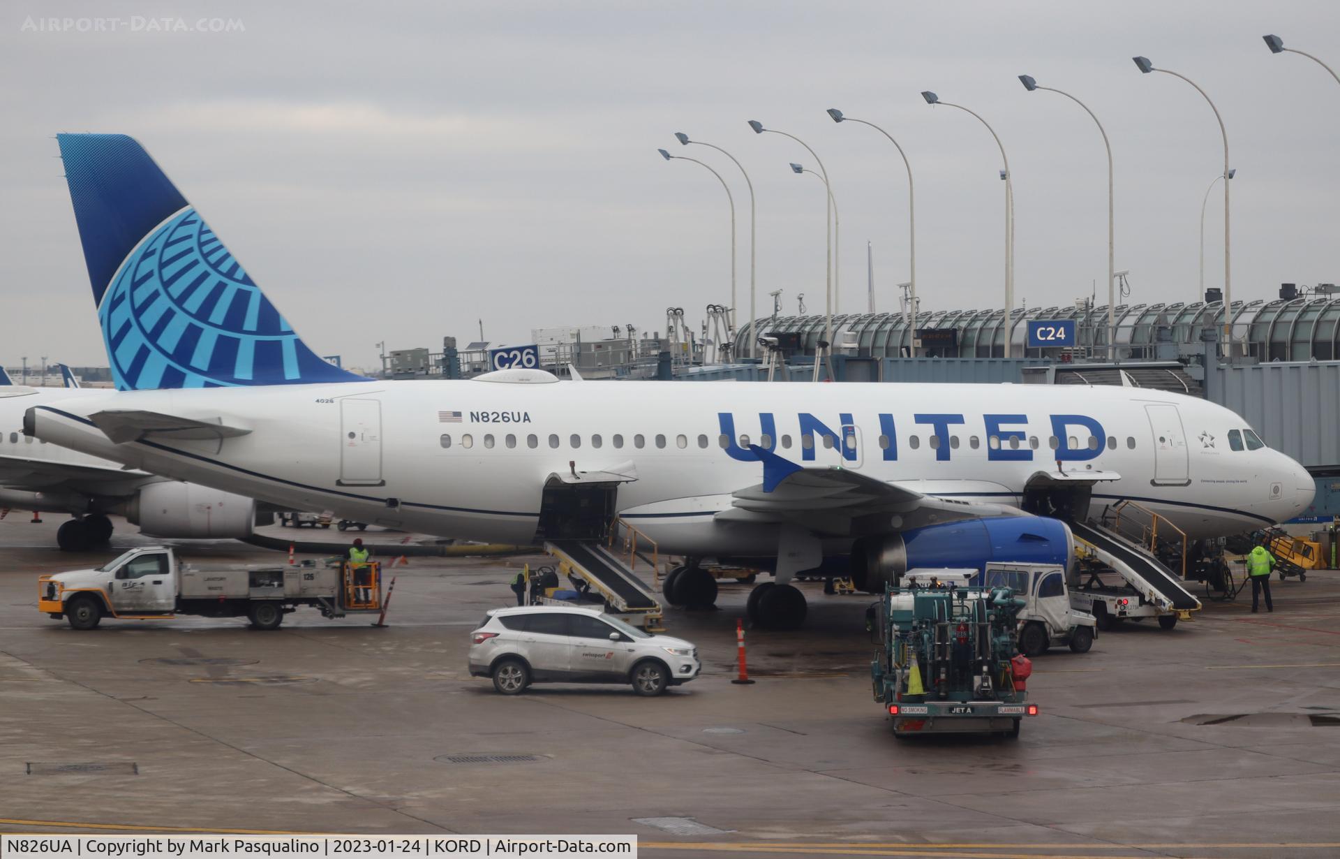 N826UA, 1999 Airbus A319-131 C/N 989, Airbus A319-131