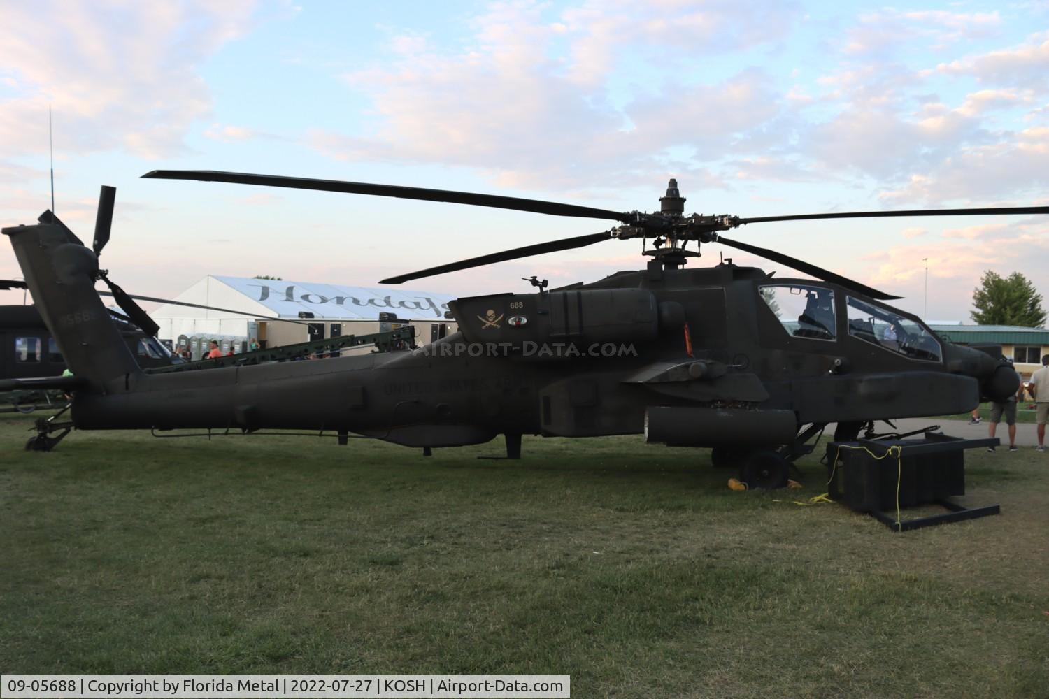 09-05688, 2009 Boeing AH-64D Longbow Apache C/N PVD688, AH-64 zx