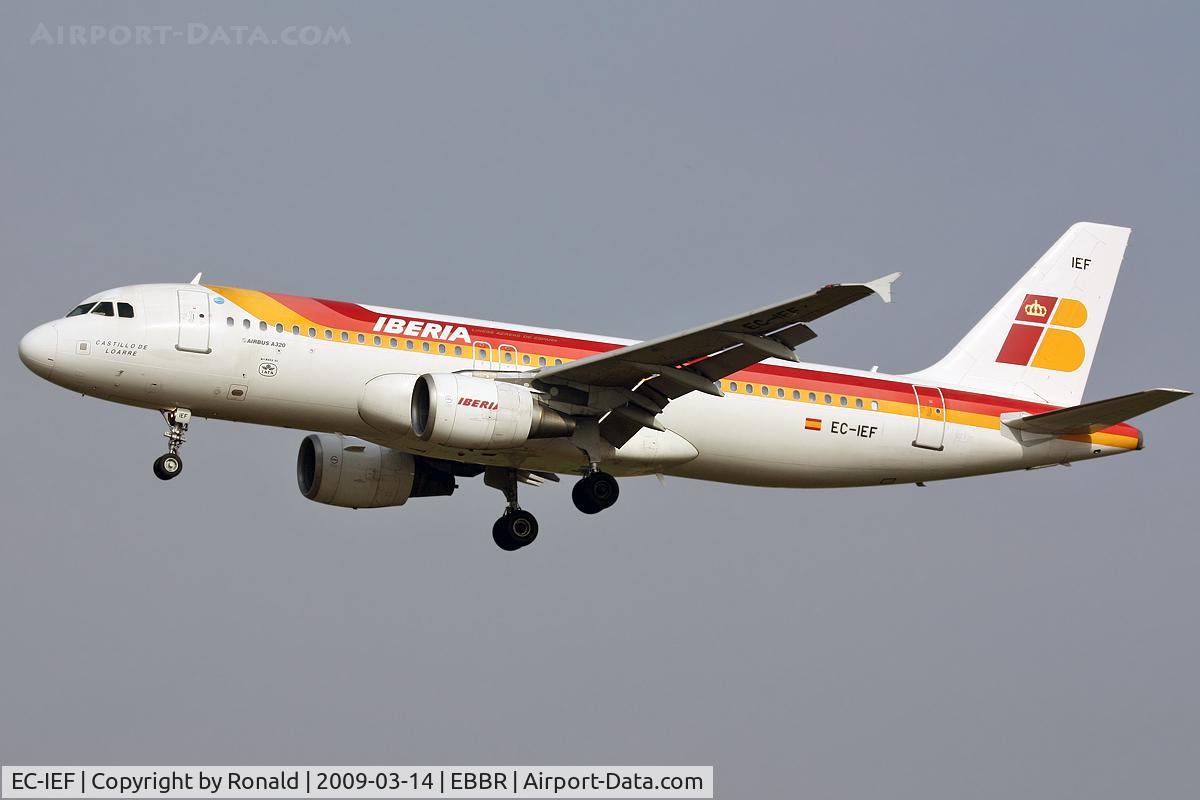 EC-IEF, 2001 Airbus A320-214 C/N 1655, at bru