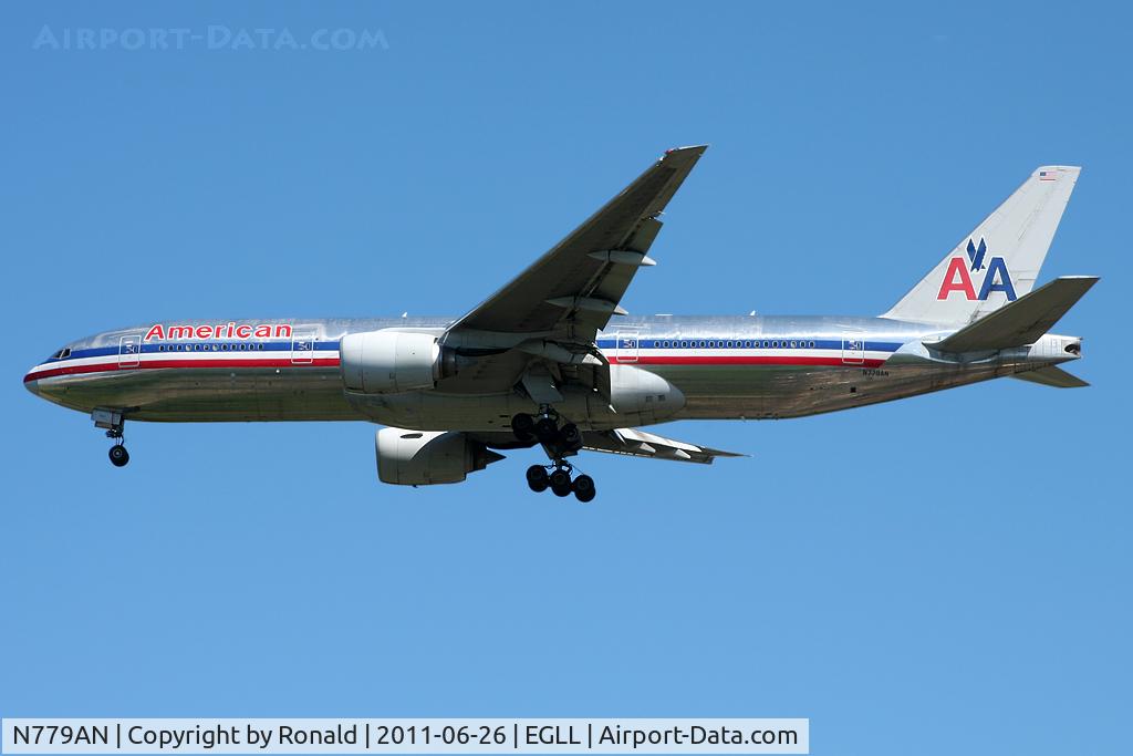 N779AN, 1999 Boeing 777-223 C/N 29955, at lhr