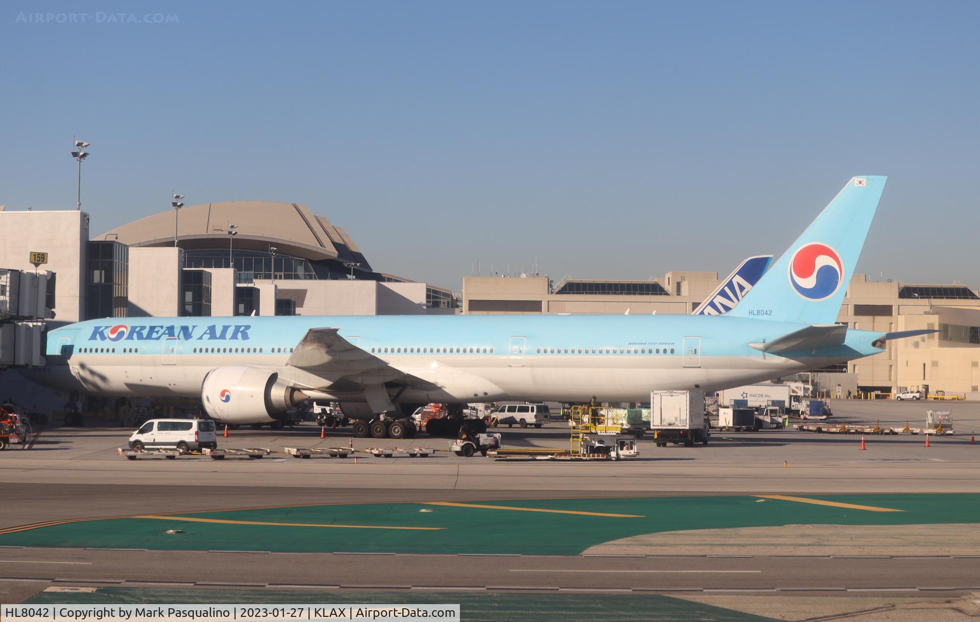 HL8042, 2016 Boeing 777-3B5/ER C/N 60376, Boeing 777-3B5/ER