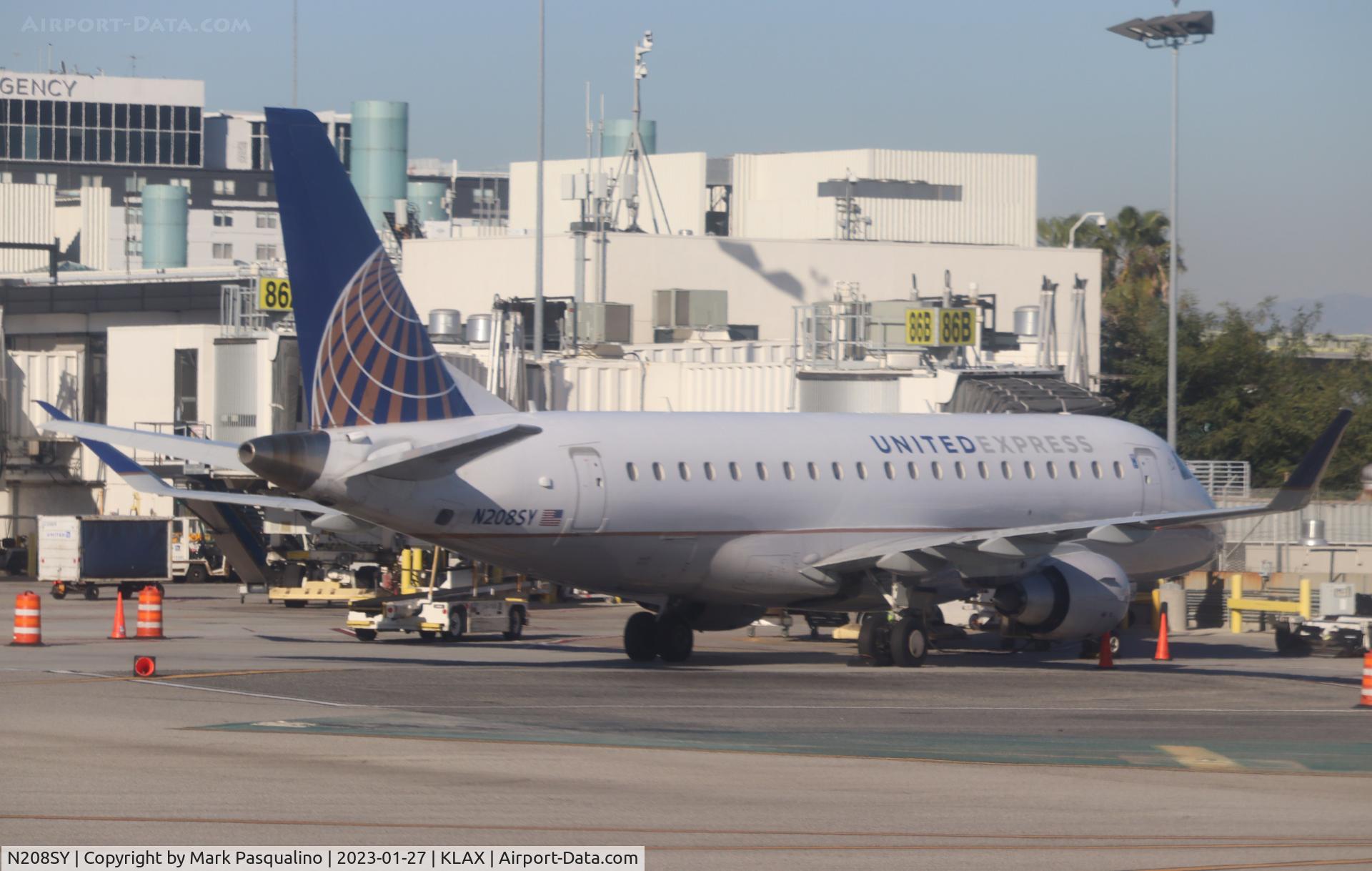 N208SY, 2017 Embraer 175LR (ERJ-170-200LR) C/N 17000644, ERJ-170-200LR