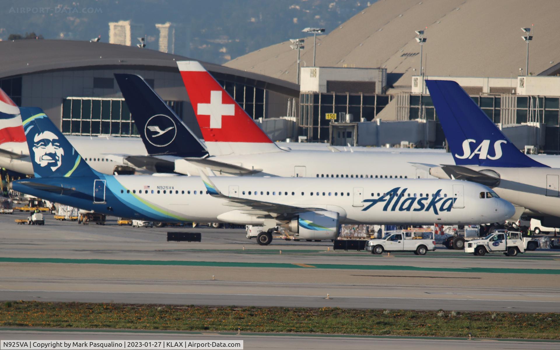 N925VA, 2017 Airbus A321-251N C/N 7999, Airbus A321-251N