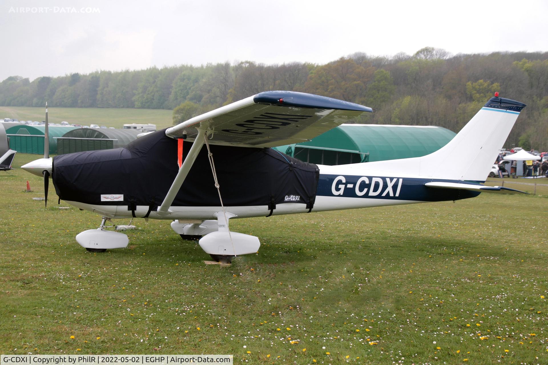 G-CDXI, 1975 Cessna 182P Skylane C/N 182-63554, G-CDXI 1975 Cessna 182P Skylane Popham