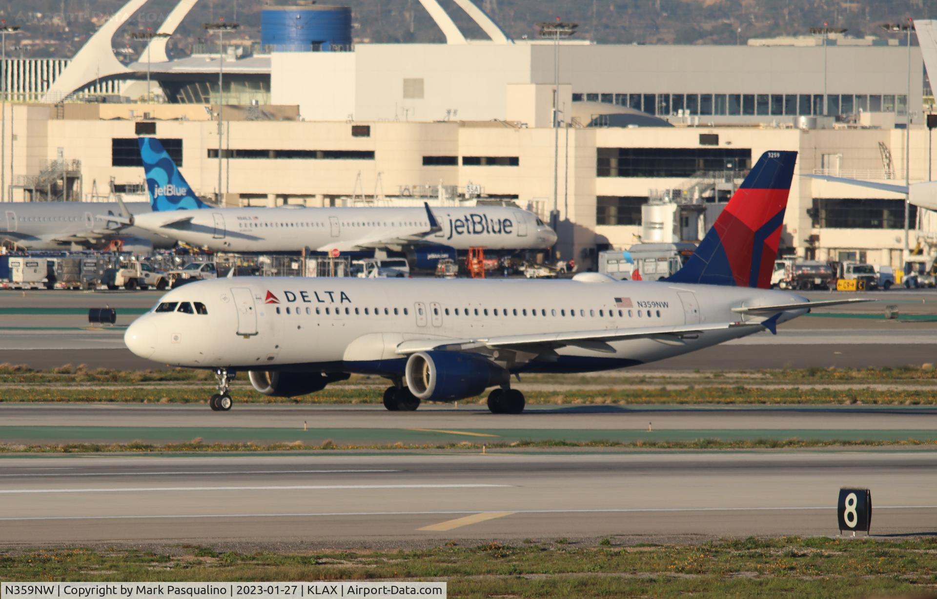 N359NW, 1998 Airbus A320-212 C/N 846, Airbus A320-212