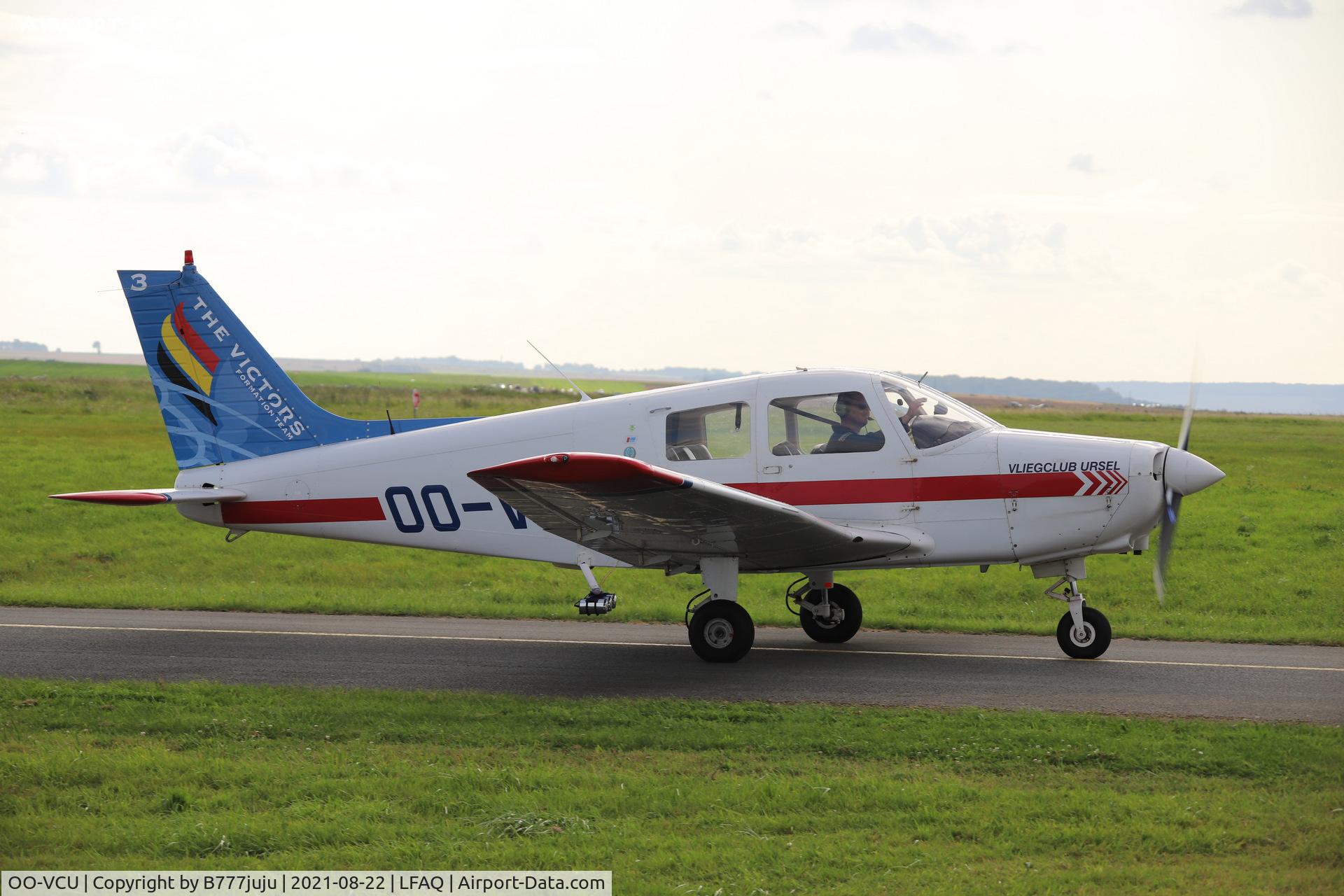 OO-VCU, 1989 Piper PA-28-161 Cadet C/N 2841245, during Albert Airshow