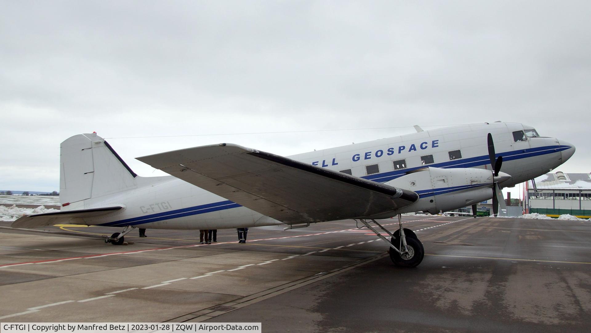 C-FTGI, 1944 Basler BT-67 C/N 26268, Ankunft EDRZ