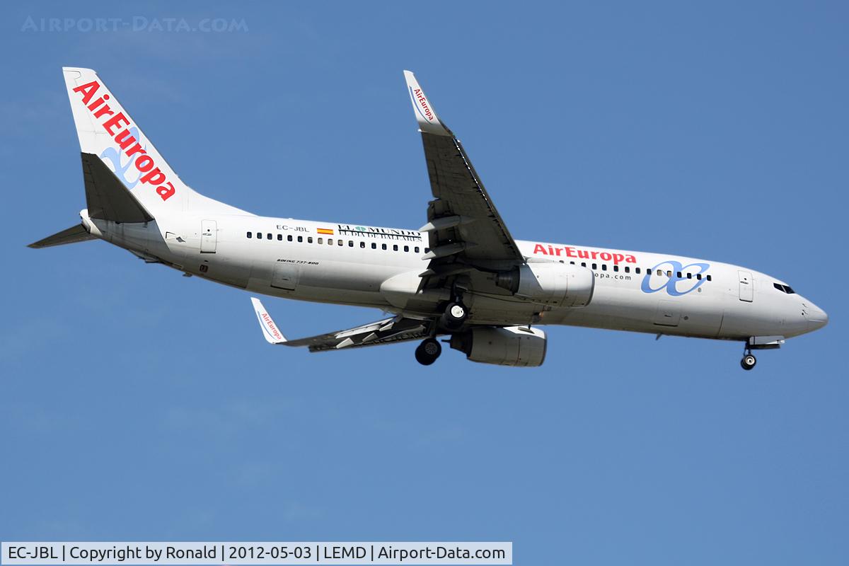 EC-JBL, 2004 Boeing 737-85P C/N 33974, at mad