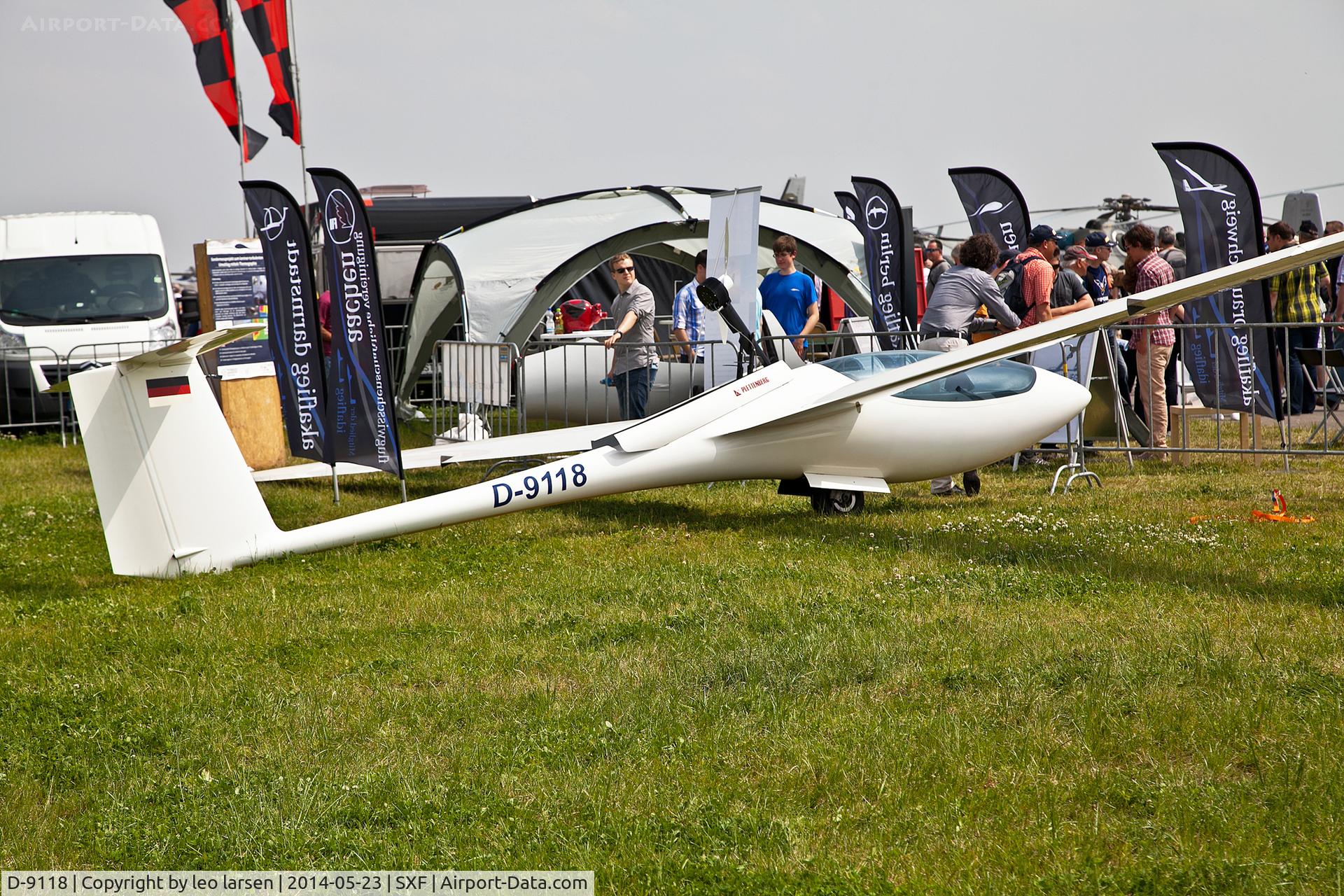 D-9118, Schleicher ASW-28-18E C/N 28745, Berlin Air Show 23.5.2014