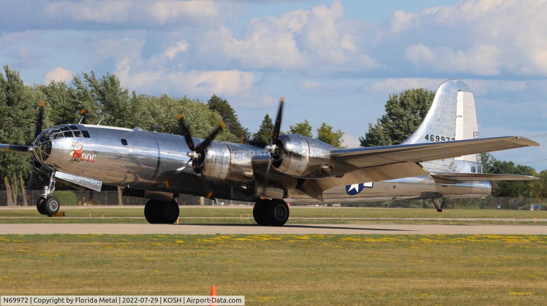 N69972, 1944 Boeing TB-29 (B-29-70-BW) Superfortress C/N 10804, OSH 2022