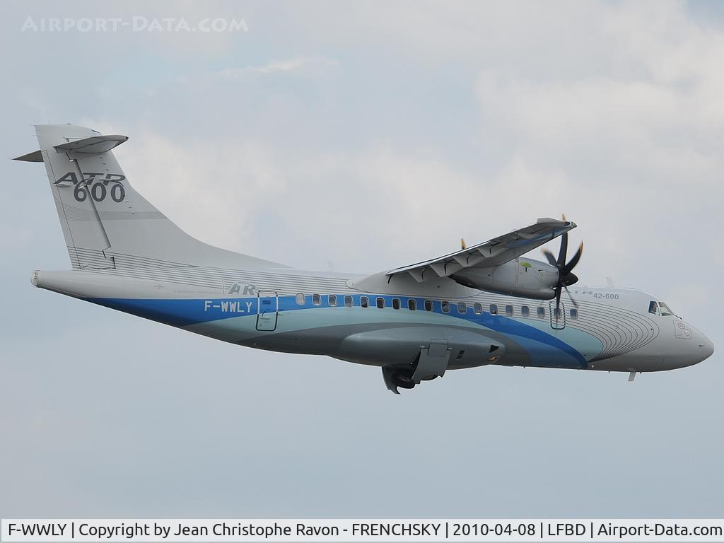 F-WWLY, 2010 ATR 42-600 C/N 811, ATR