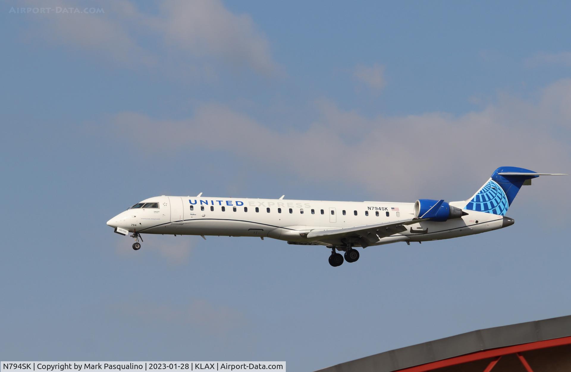 N794SK, 2010 Bombardier CRJ-702ER (CL-600-2C10) Regional Jet C/N 10298, CL-600-2C10