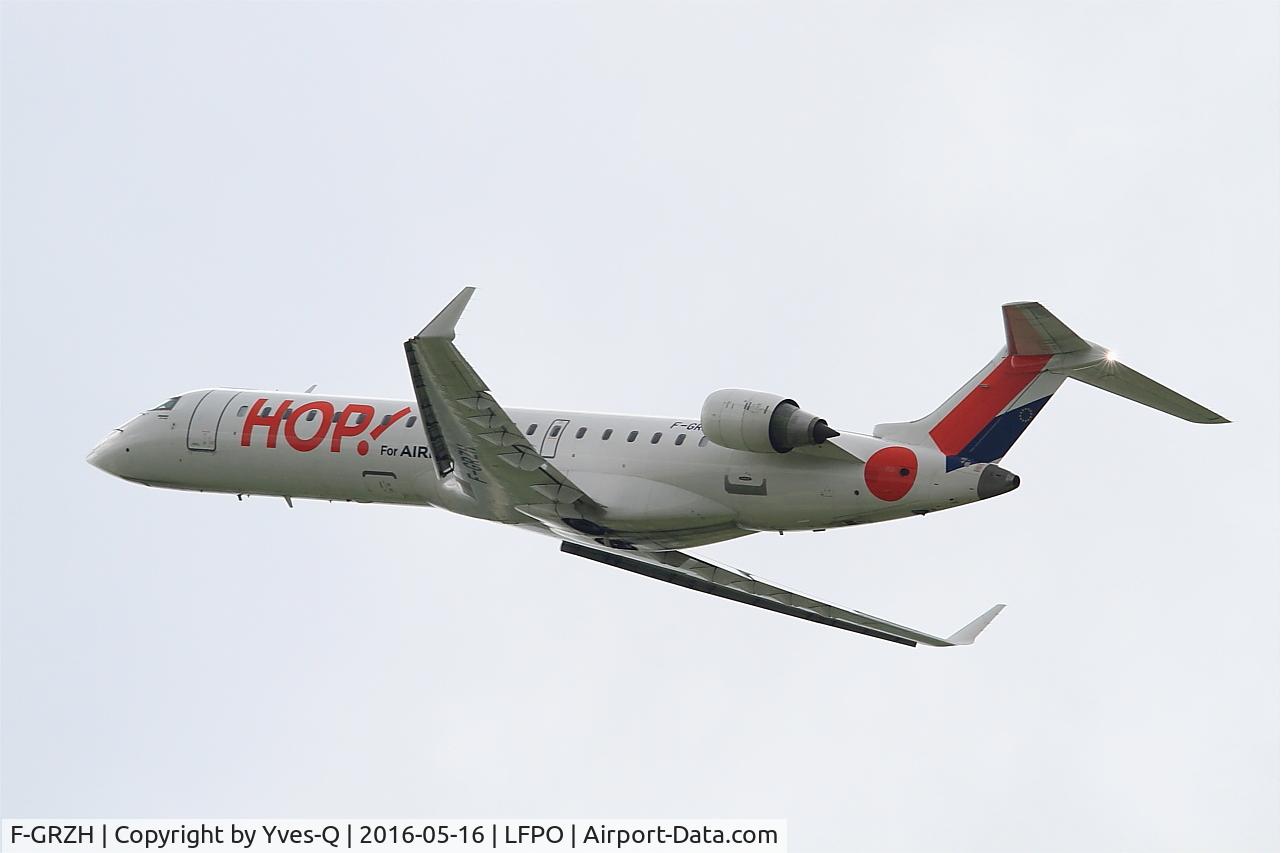 F-GRZH, 2003 Canadair CRJ-702 (CL-600-2C10) Regional Jet C/N 10089, Canadair Regional Jet CRJ-702, Climbing from rwy 24, Paris-Orly airport (LFPO-ORY)