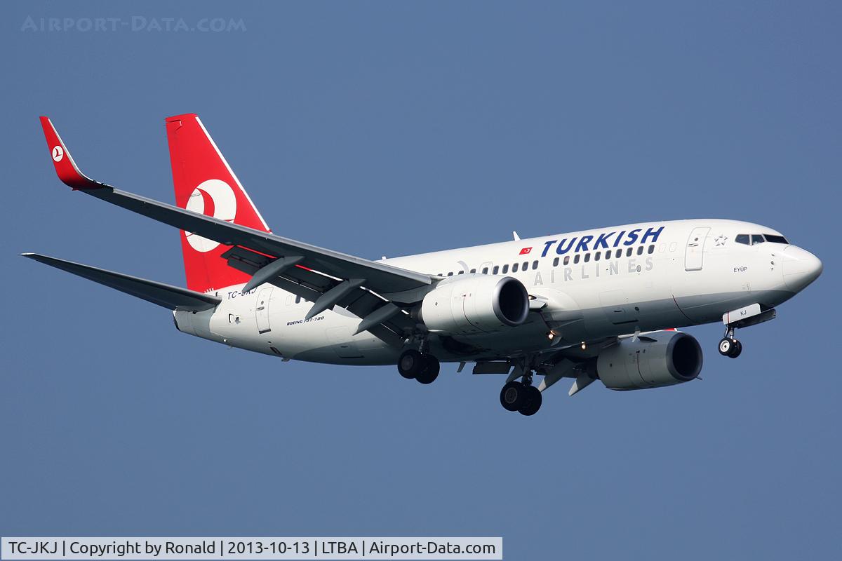TC-JKJ, 2005 Boeing 737-752 C/N 34297, at ist