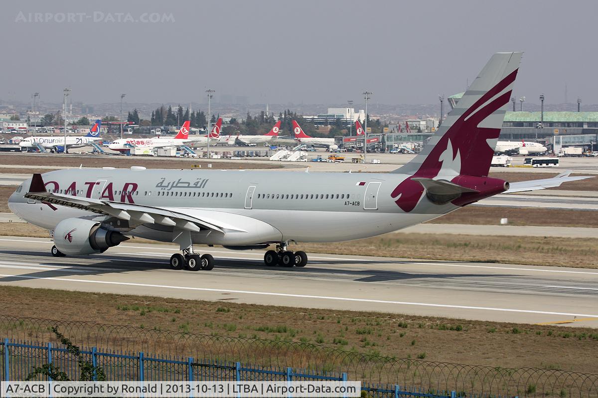 A7-ACB, 2002 Airbus A330-203 C/N 489, at ist