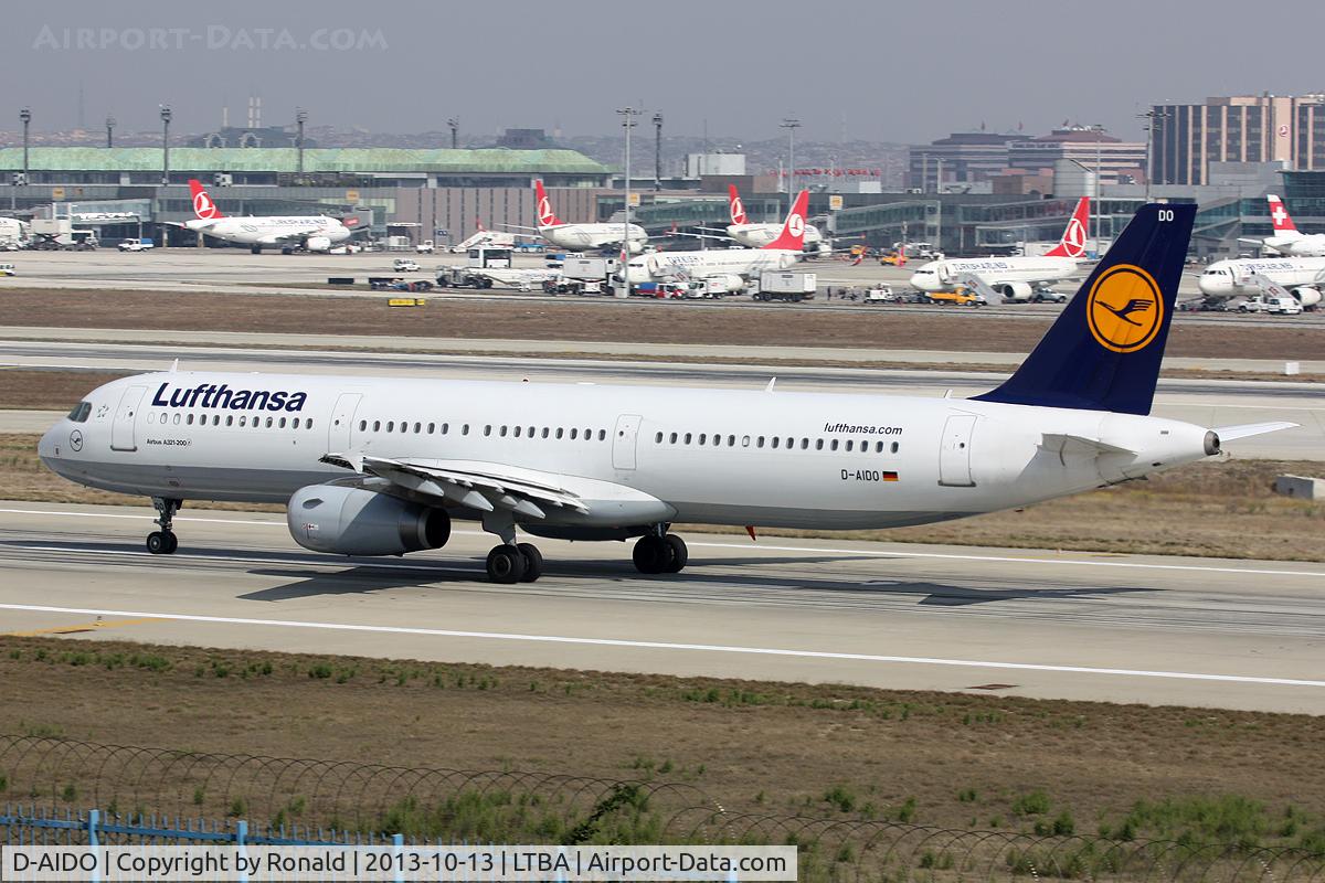 D-AIDO, 2012 Airbus A321-231 C/N 4994, at ist