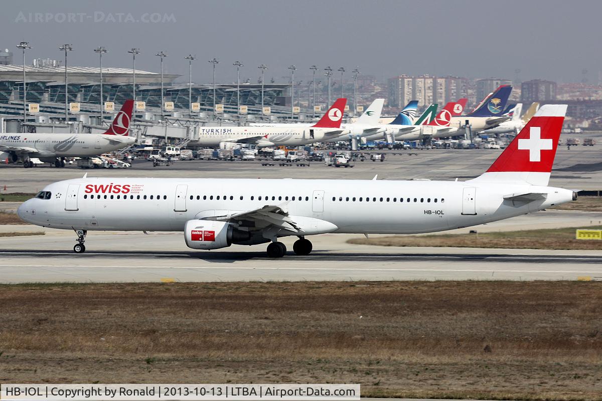 HB-IOL, 1999 Airbus A321-111 C/N 1144, at ist