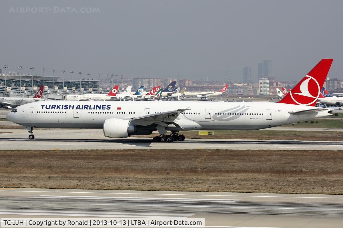 TC-JJH, 2010 Boeing 777-3F2/ER C/N 40792, at ist