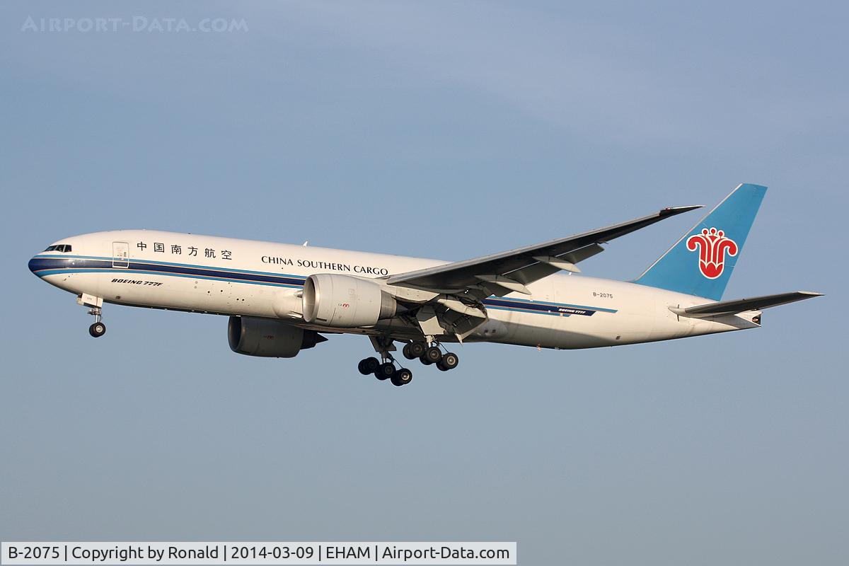 B-2075, 2009 Boeing 777-F1B C/N 37312, at spl