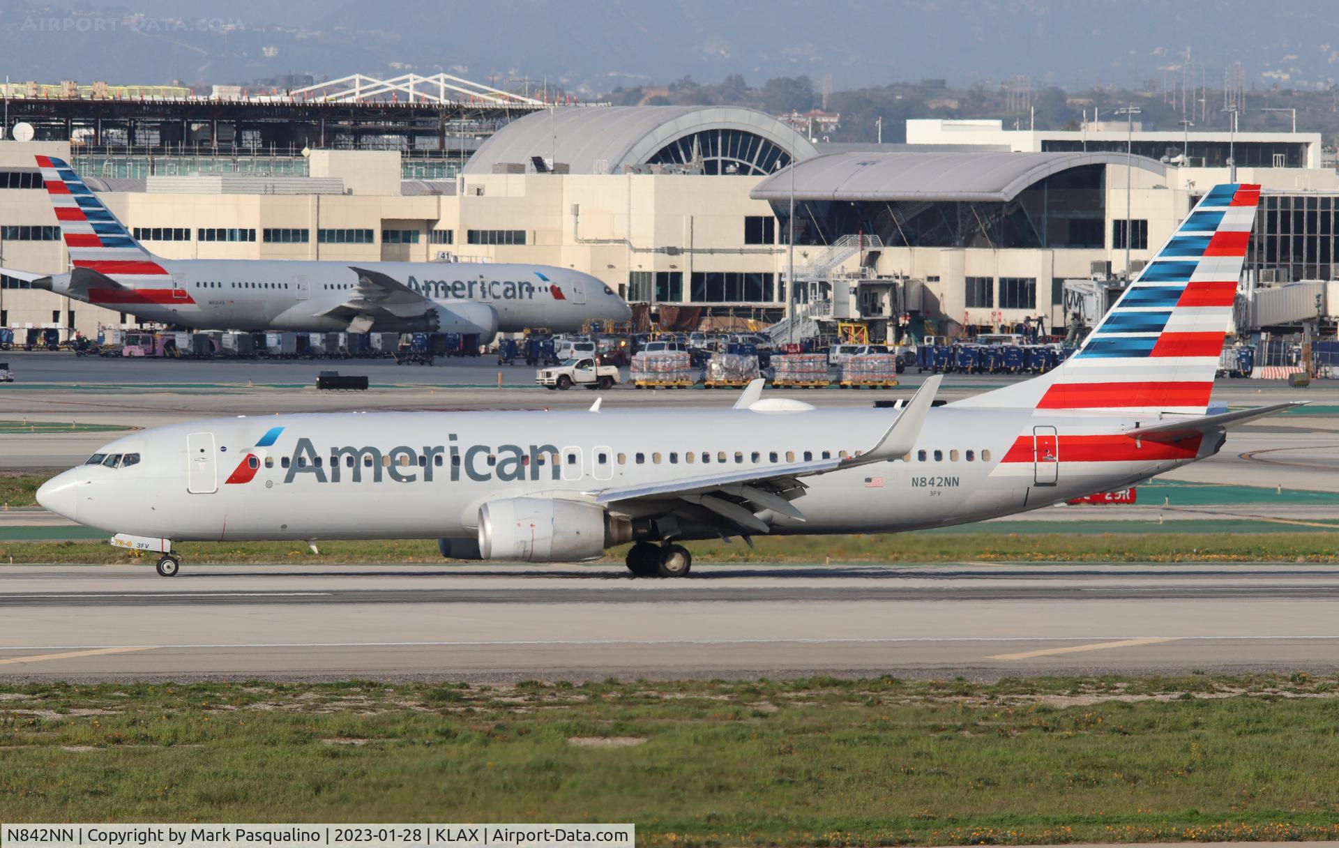N842NN, 2010 Boeing 737-823 C/N 31099, Boeing 737-823