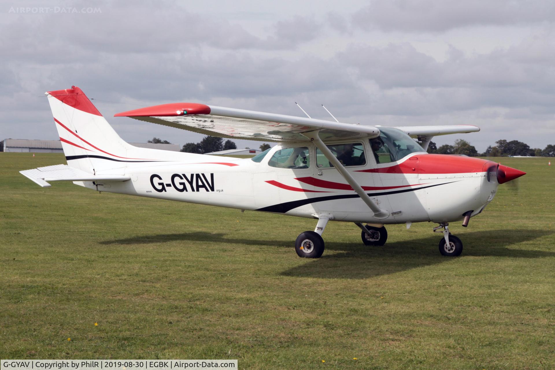 G-GYAV, 1979 Cessna 172N C/N 172-71362, G-GYAV 1977 Cessna 172N Skyhawk LAA Rally Sywell