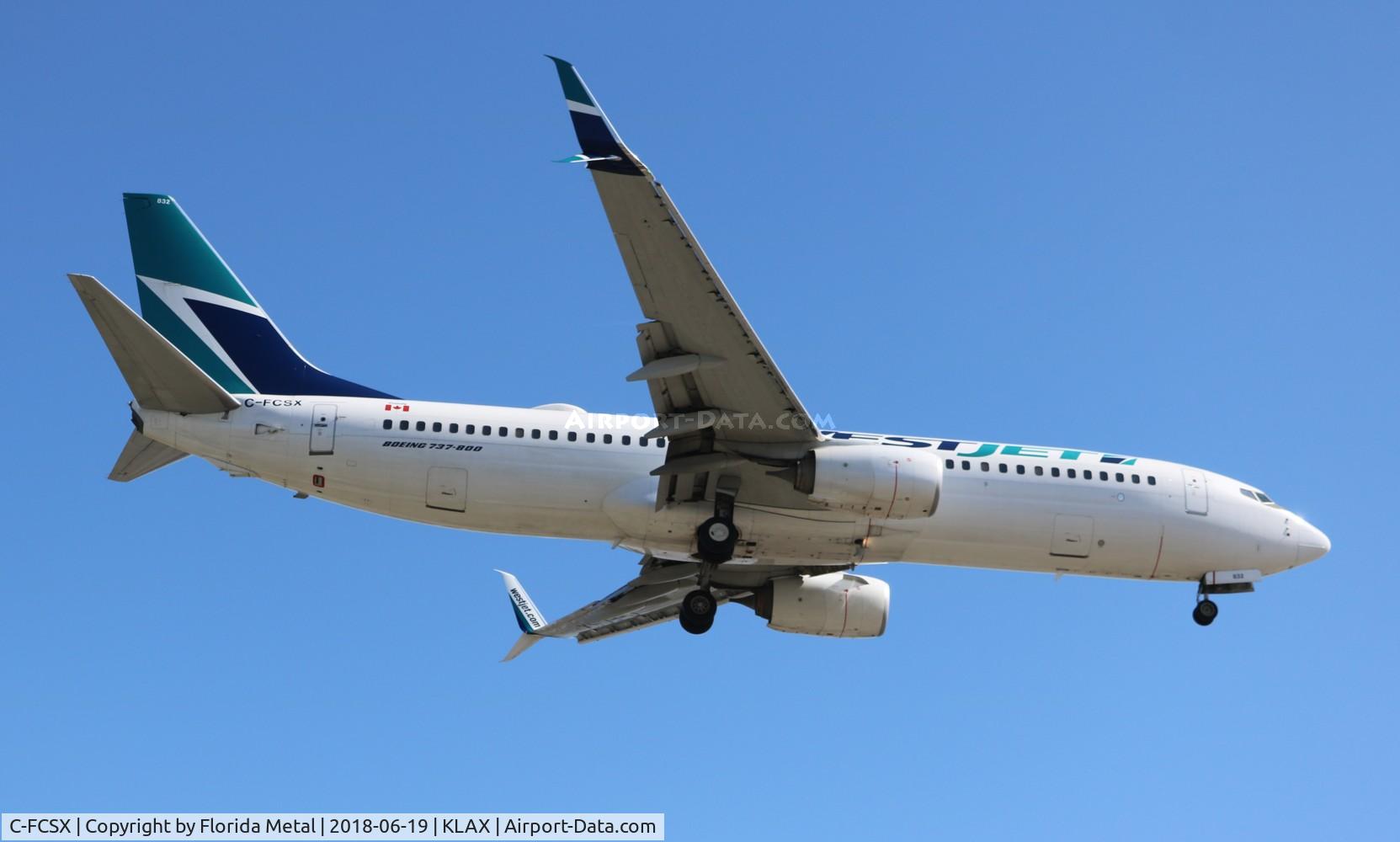 C-FCSX, 2014 Boeing 737-8CT C/N 60126, Westjet 737-800 zx