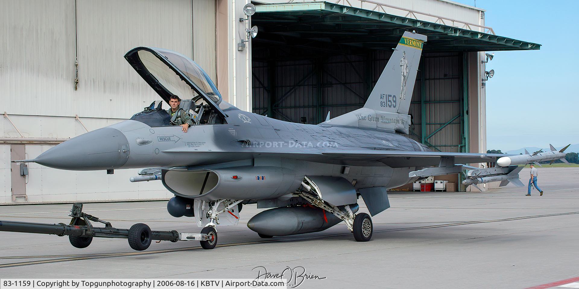 83-1159, 1983 General Dynamics F-16C Fighting Falcon C/N 5C-42, Moving to make room for static arrivals