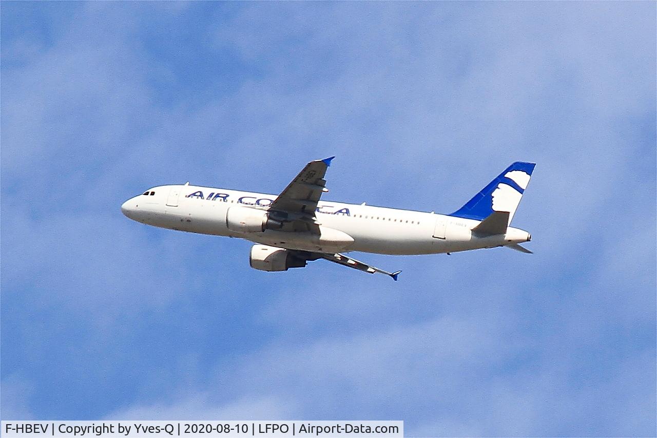 F-HBEV, 2009 Airbus A320-214 C/N 3952, Airbus A320-214, Climbing from rwy 24, Paris Orly airport (LFPO-ORY)