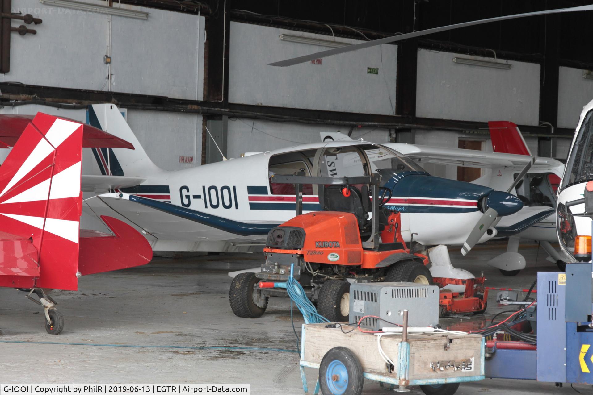 G-IOOI, 1985 Robin DR-400-160 Chevalier C/N 1700, G-IOOI 1985 CEA DR400-160 Chevalier Elstree