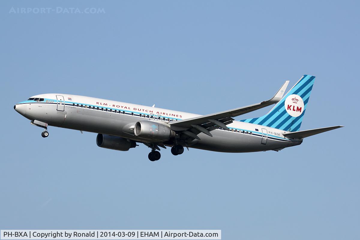 PH-BXA, 1998 Boeing 737-8K2 C/N 29131, at spl