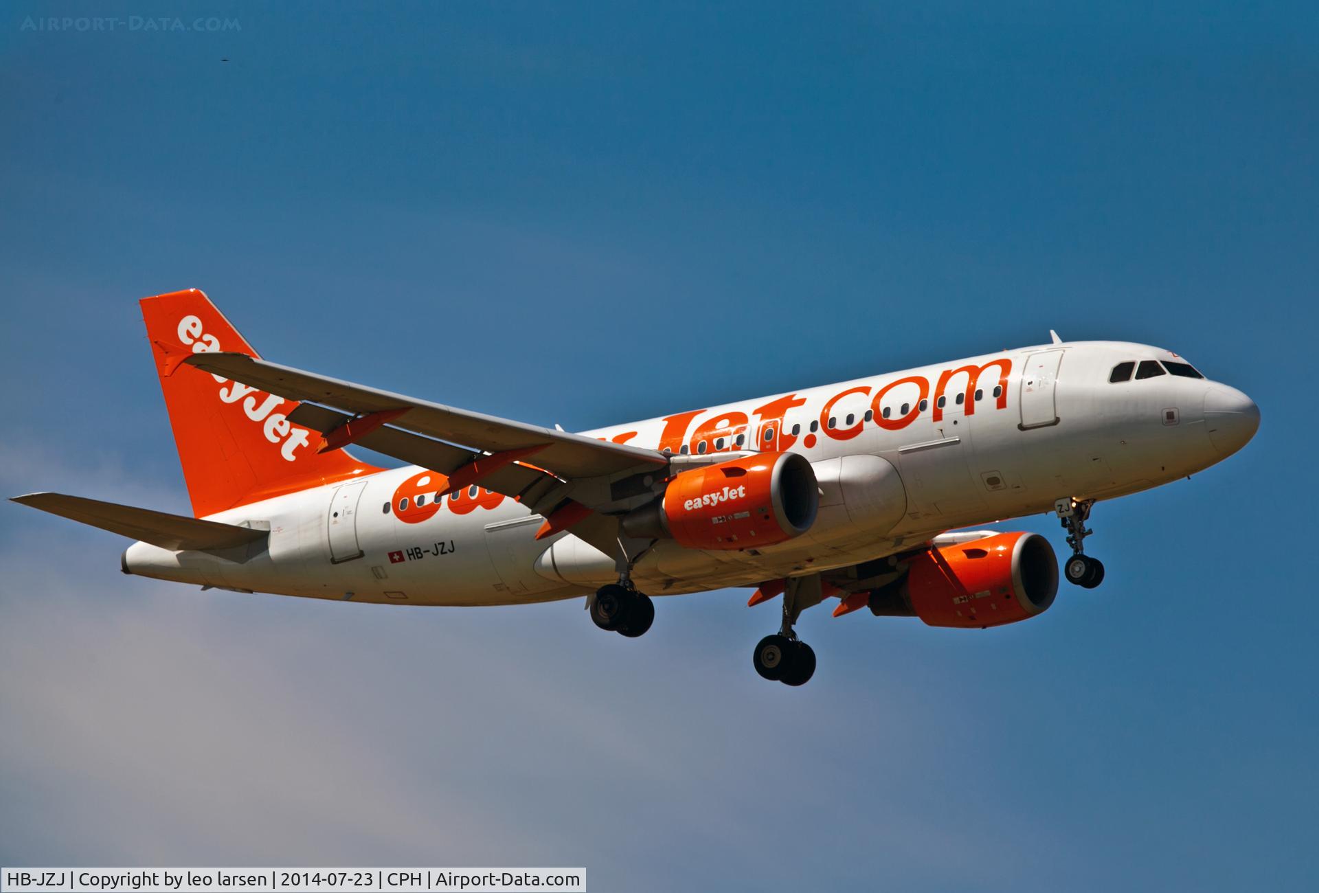 HB-JZJ, 2004 Airbus A319-111 C/N 2265, Copenhagen 23.7.2014