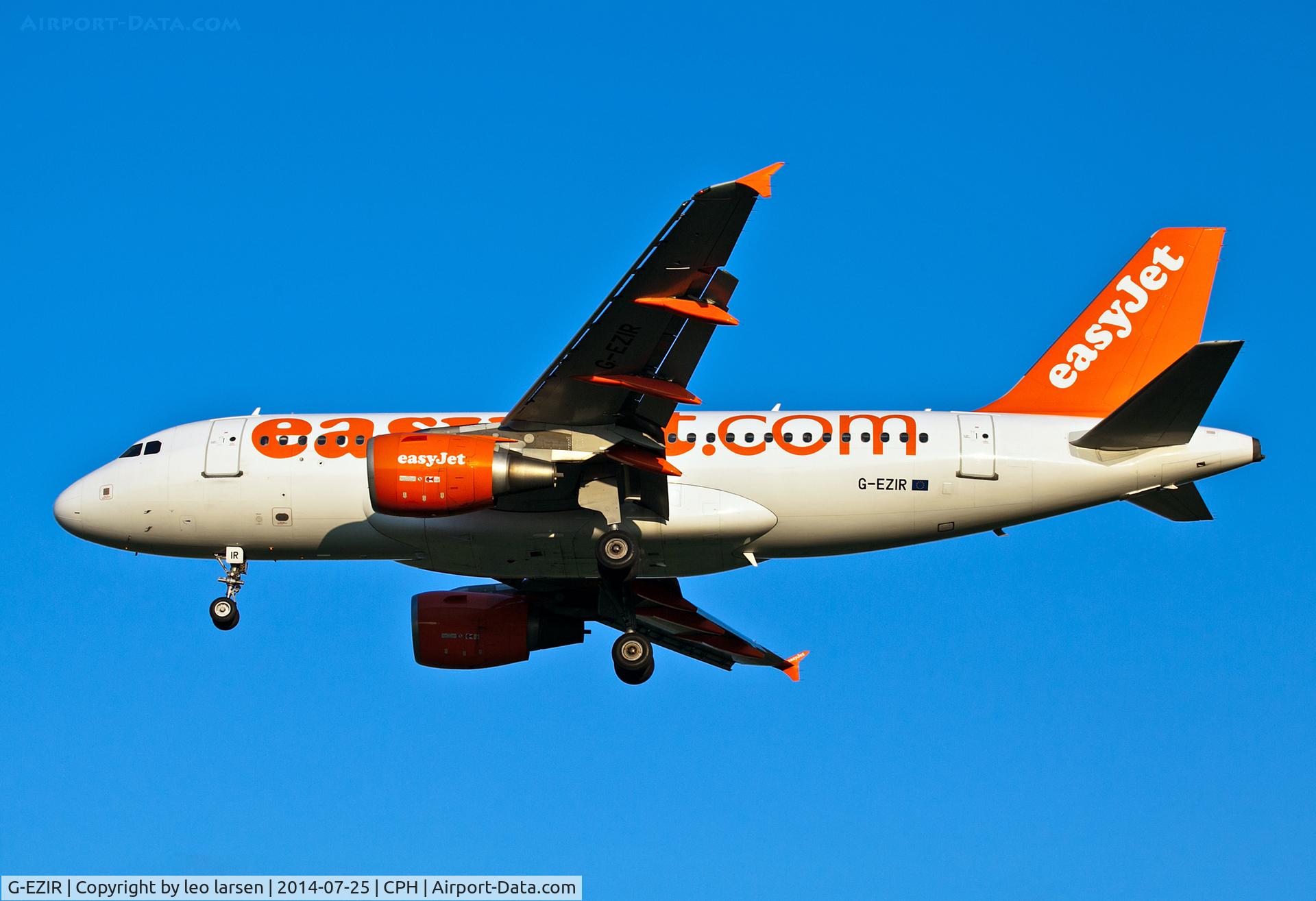 G-EZIR, 2005 Airbus A319-111 C/N 2527, Copenhagen 25.7.2014