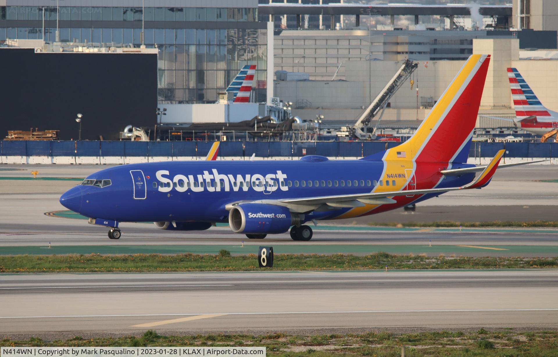 N414WN, 2001 Boeing 737-7H4 C/N 29820, Boeing 737-7H4
